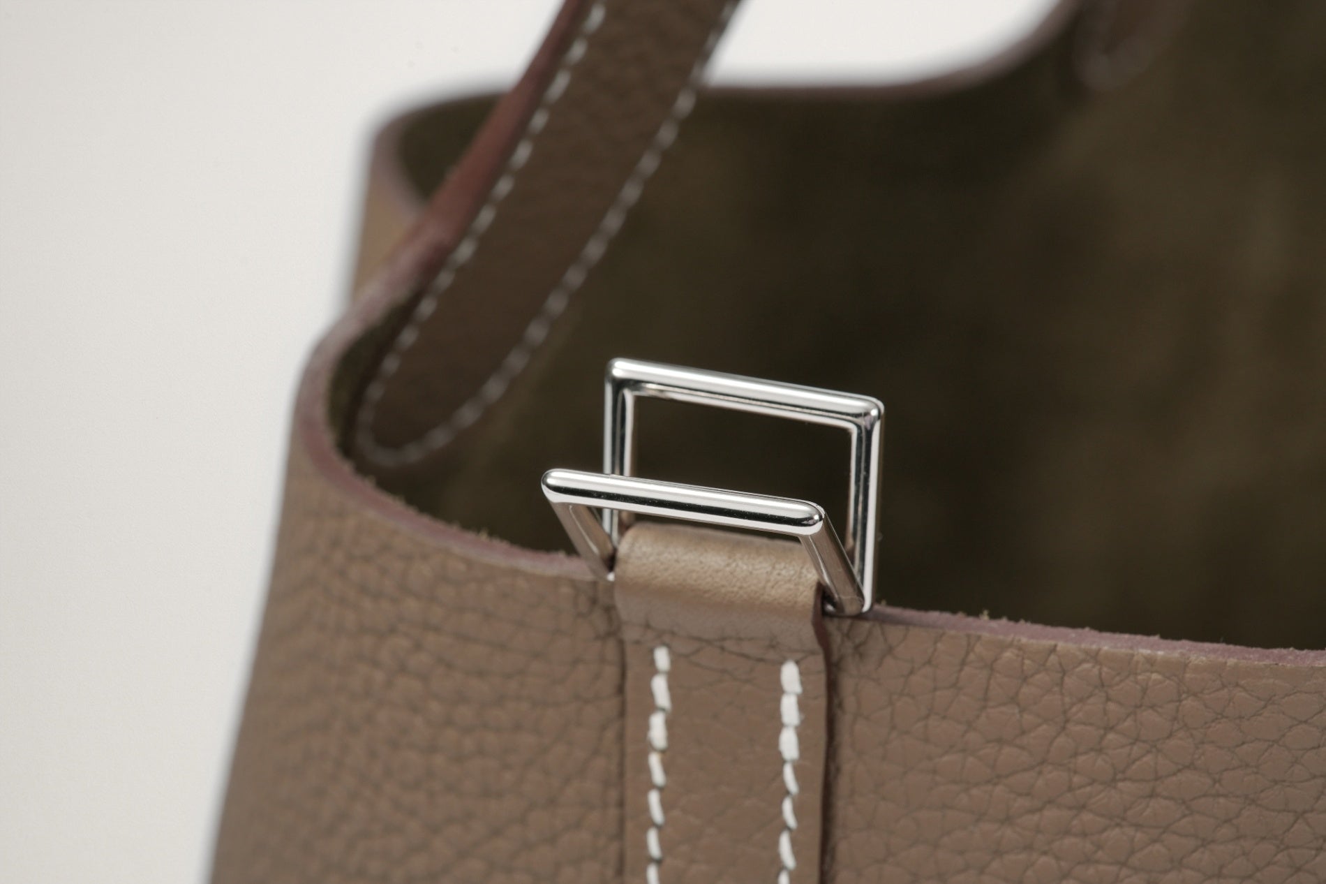 HERMES ピコタンロック18 エトゥープ