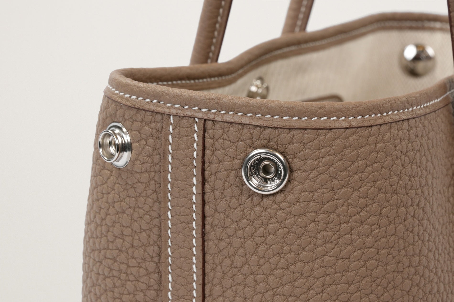 HERMES ネオ・ガーデン23 エトゥープ – GINZA SATAKE