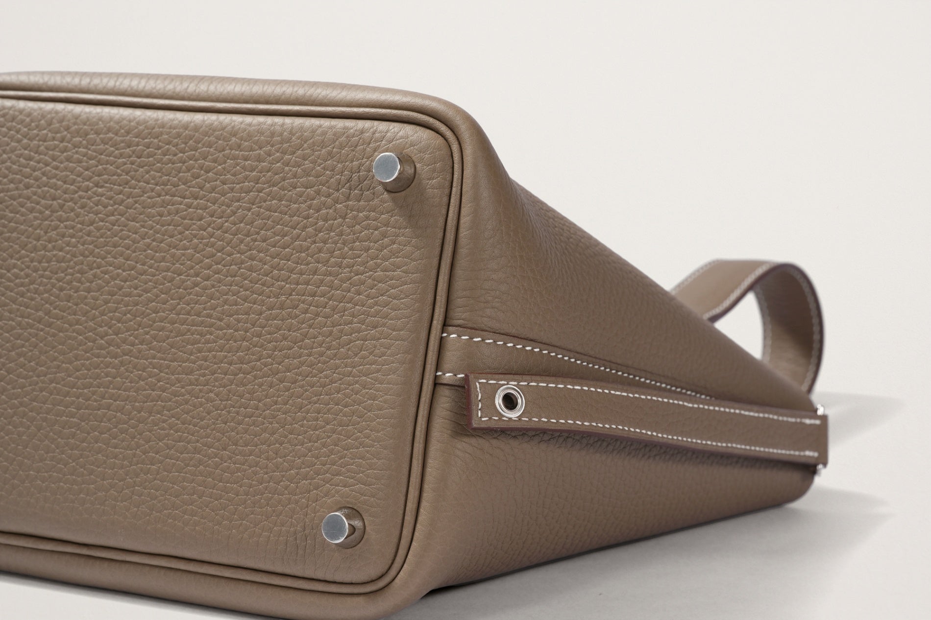 HERMES ピコタンロック18 エトゥープ