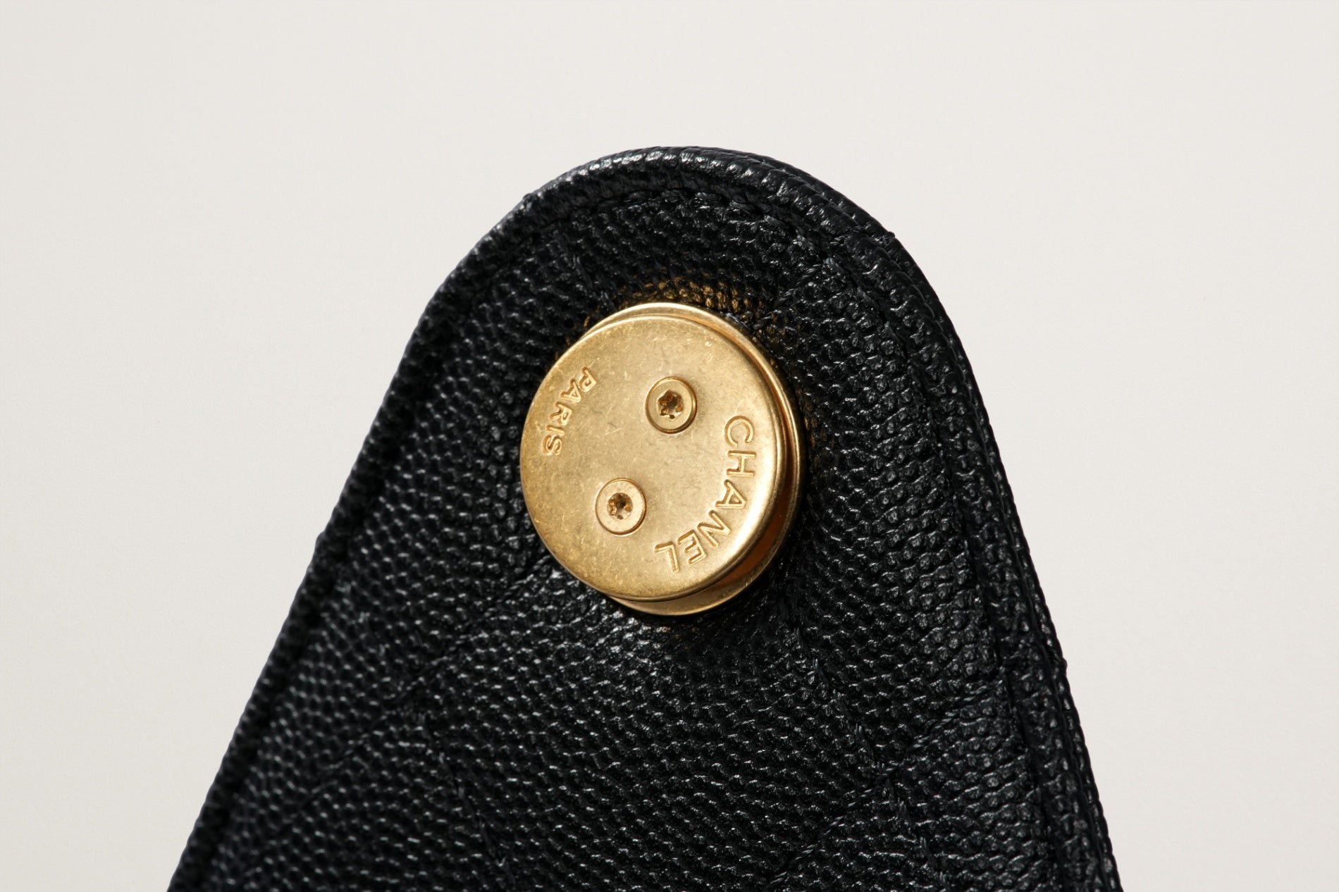 CHANEL 25 スモール ハンドバッグ