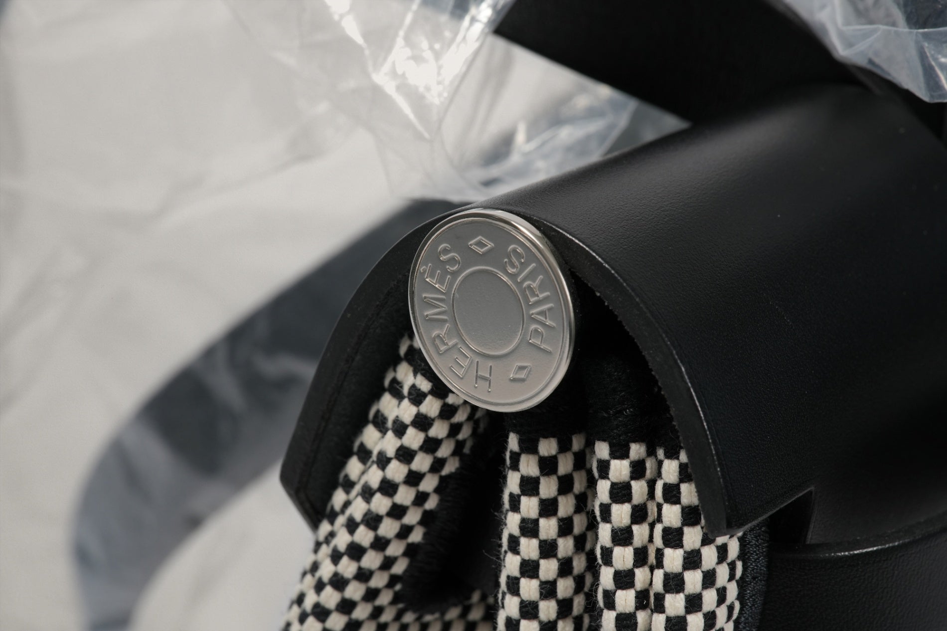 HERMES エールバッグ31 黒/エクリュ