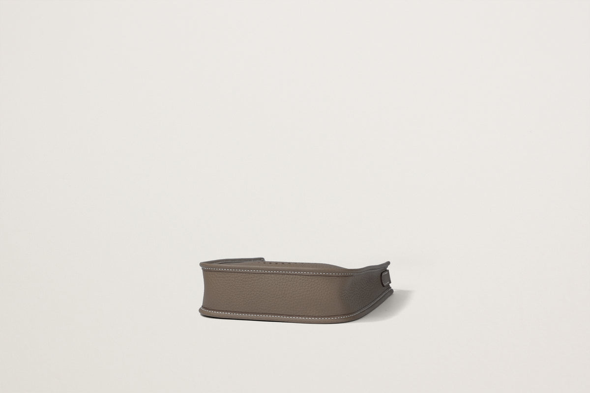 HERMES エヴリン16 エトゥープ