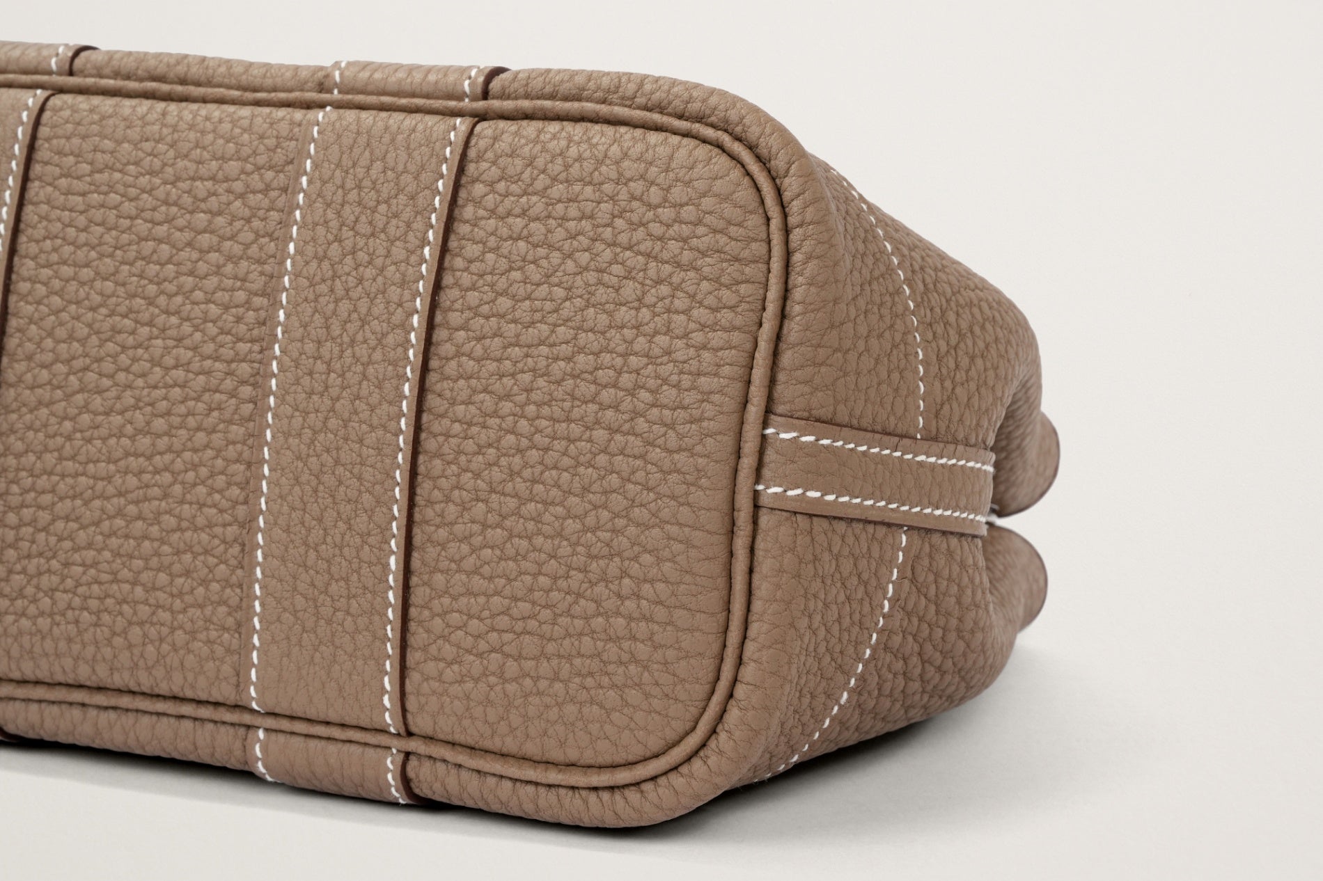 HERMES ネオ・ガーデン23 エトゥープ