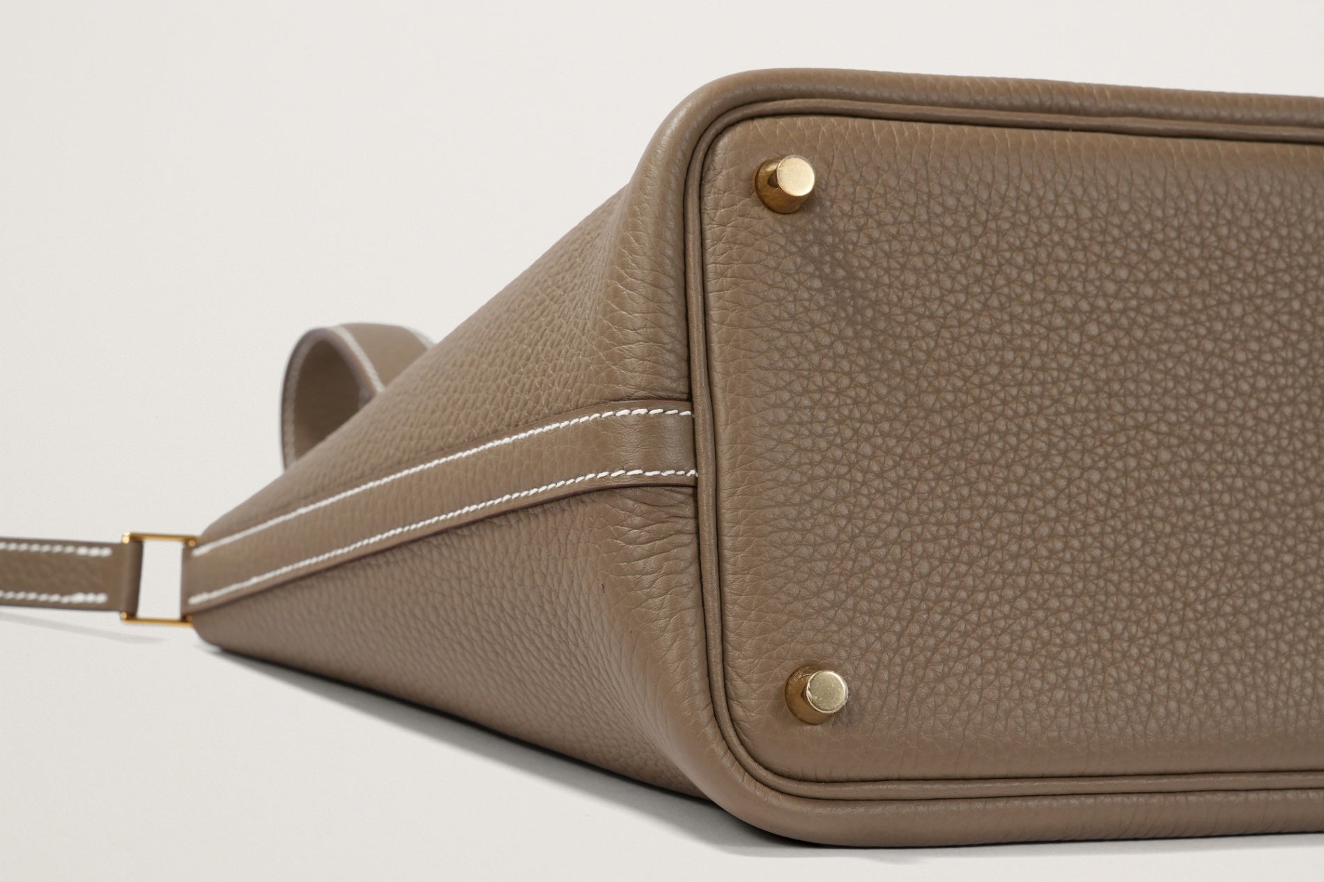 HERMES ピコタンロック18 エトゥープ