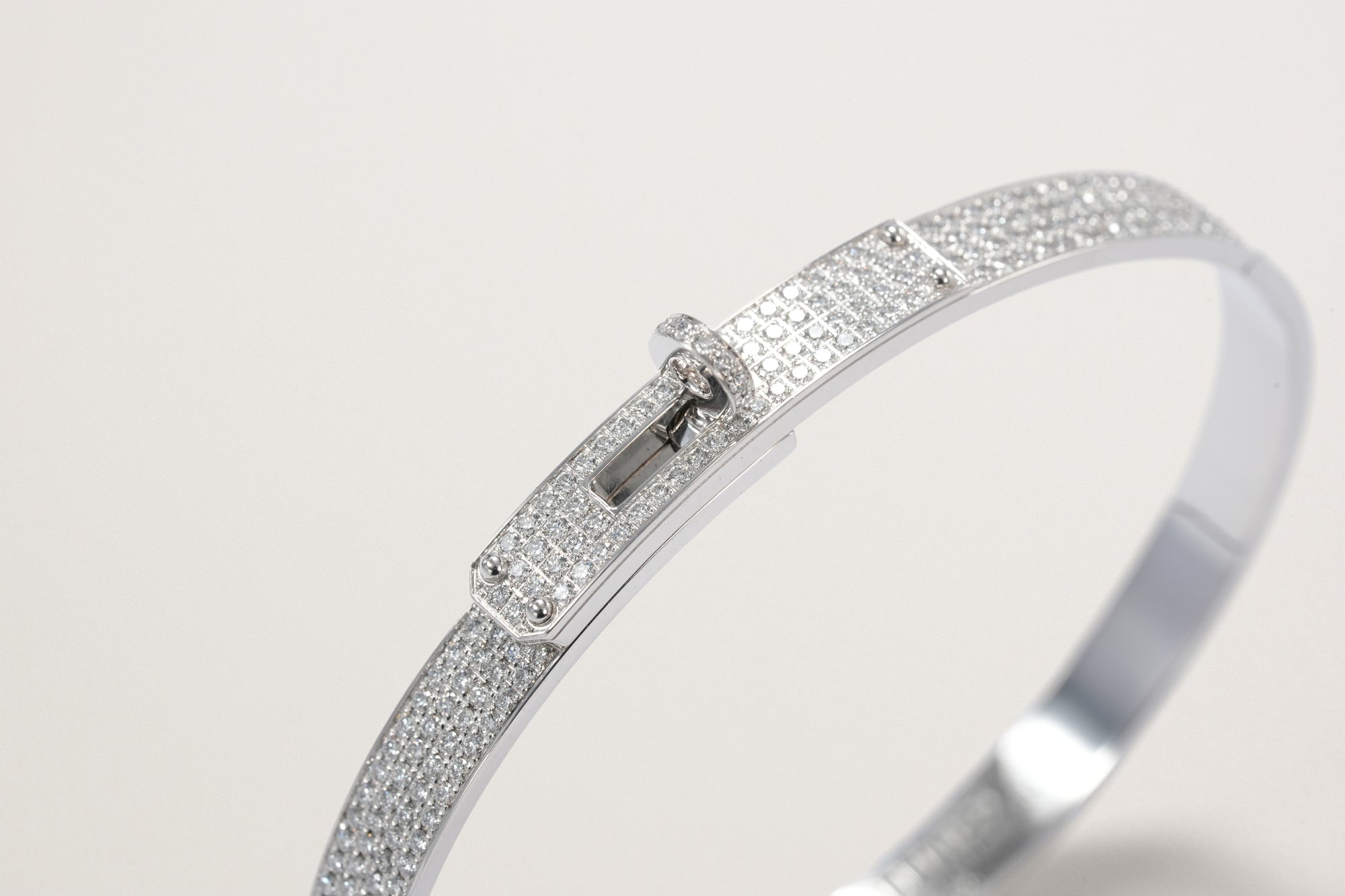 HERMES K18WG 《ケリー》 PM ダイヤモンドブレスレット