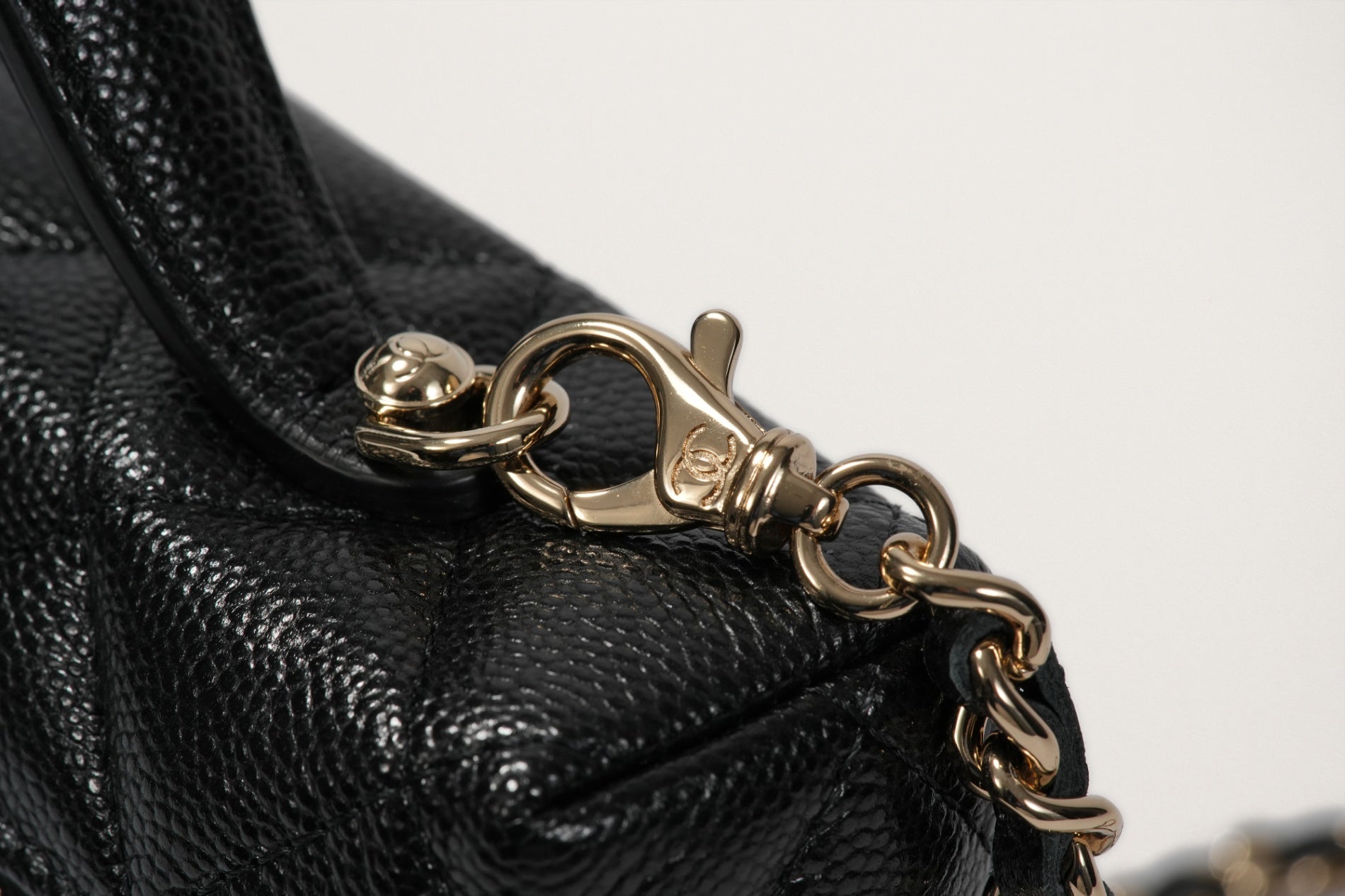 CHANEL マトラッセ スモールヴァニティケース