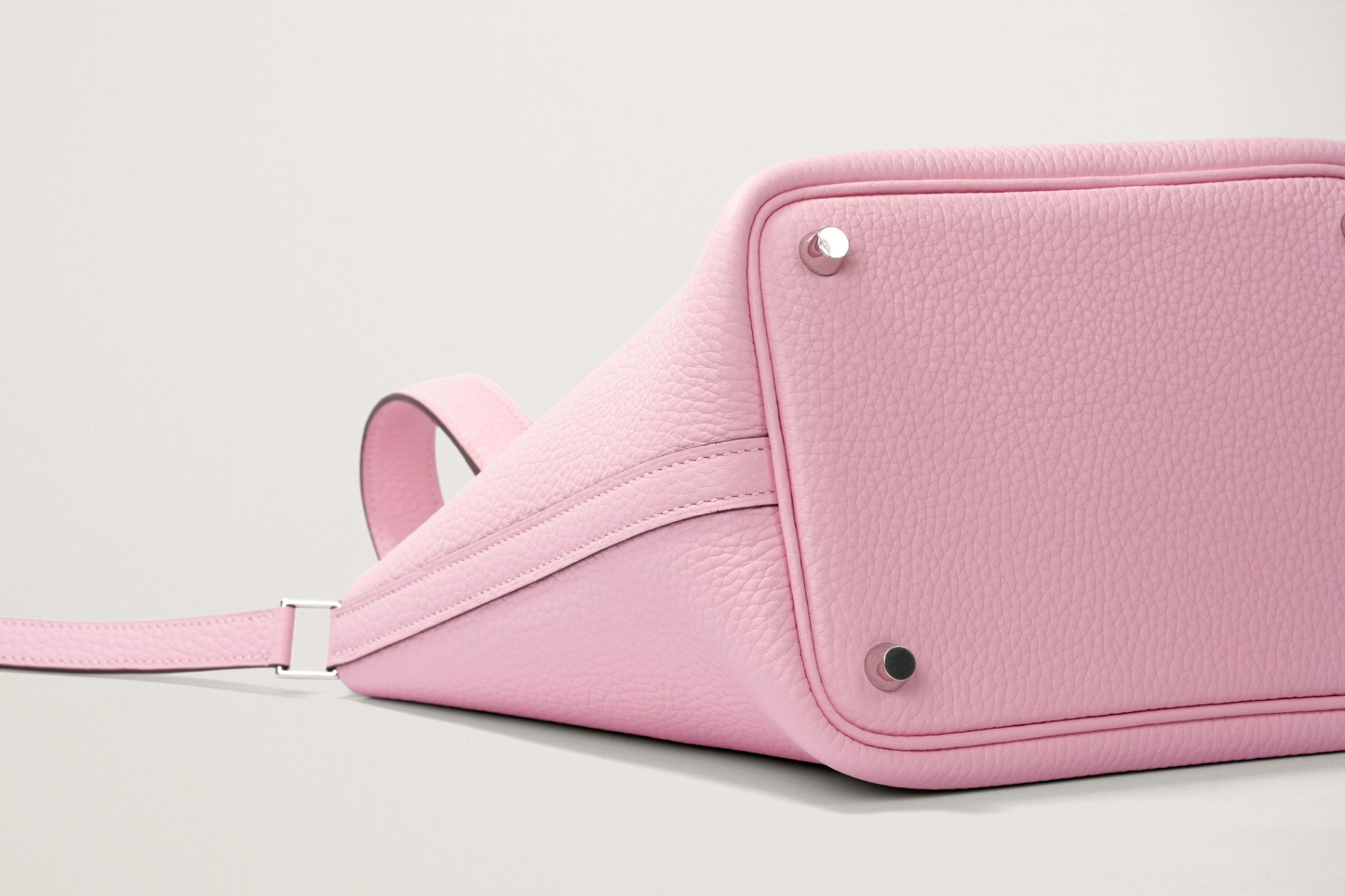 HERMES ピコタンロック18 ローズサクラ