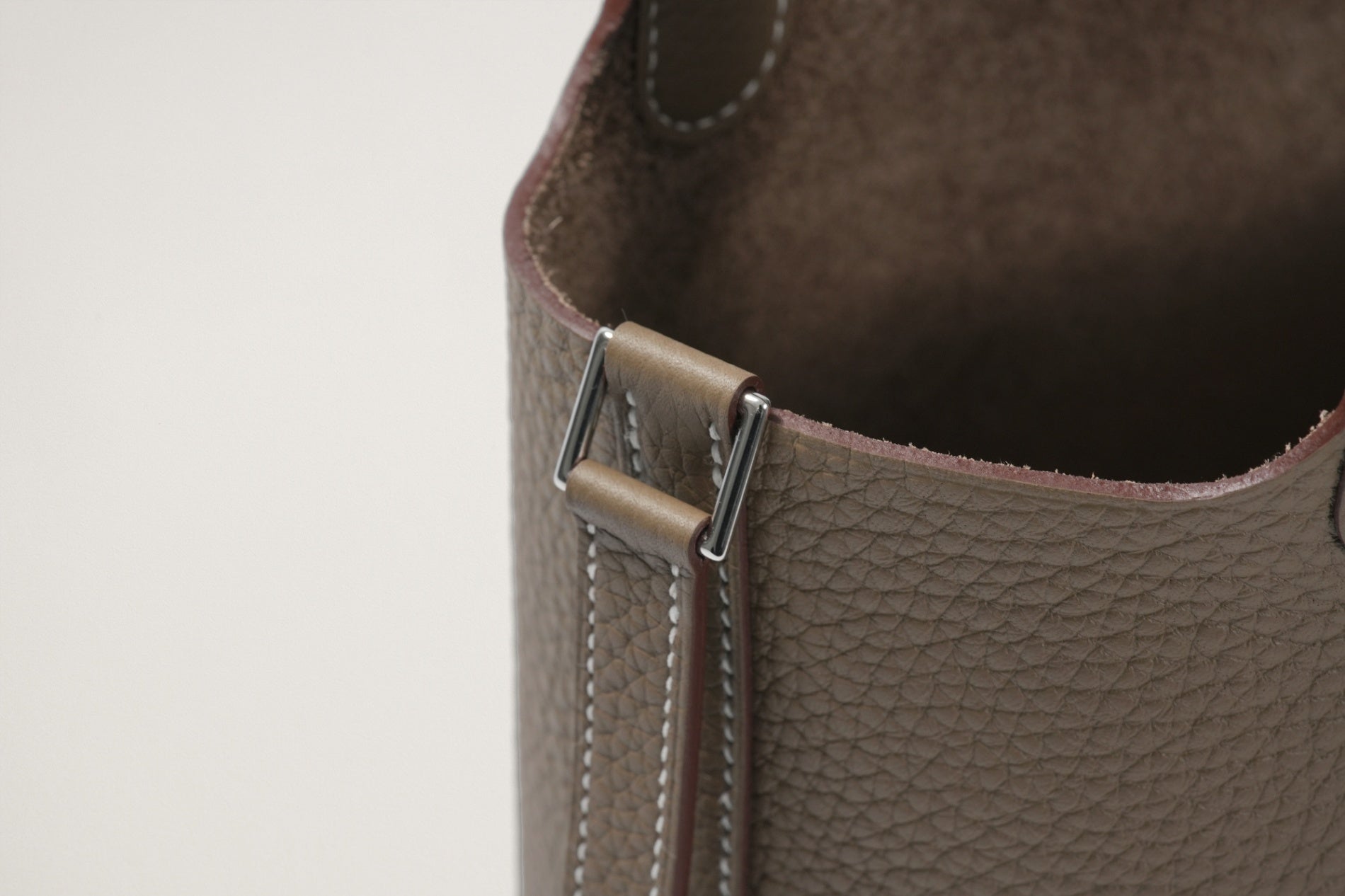 HERMES ピコタンロック18 エトゥープ