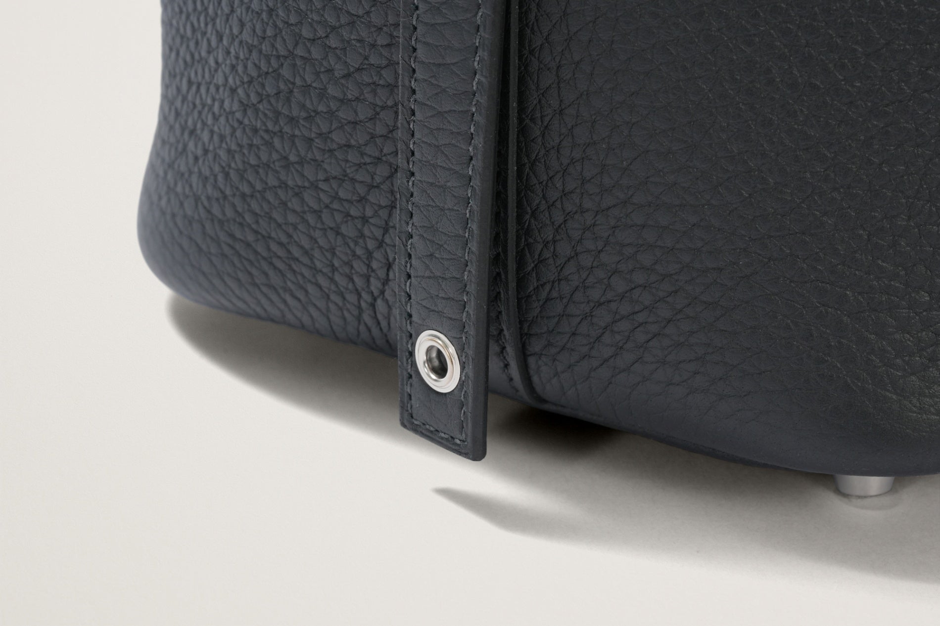 HERMES ピコタンロック18 黒