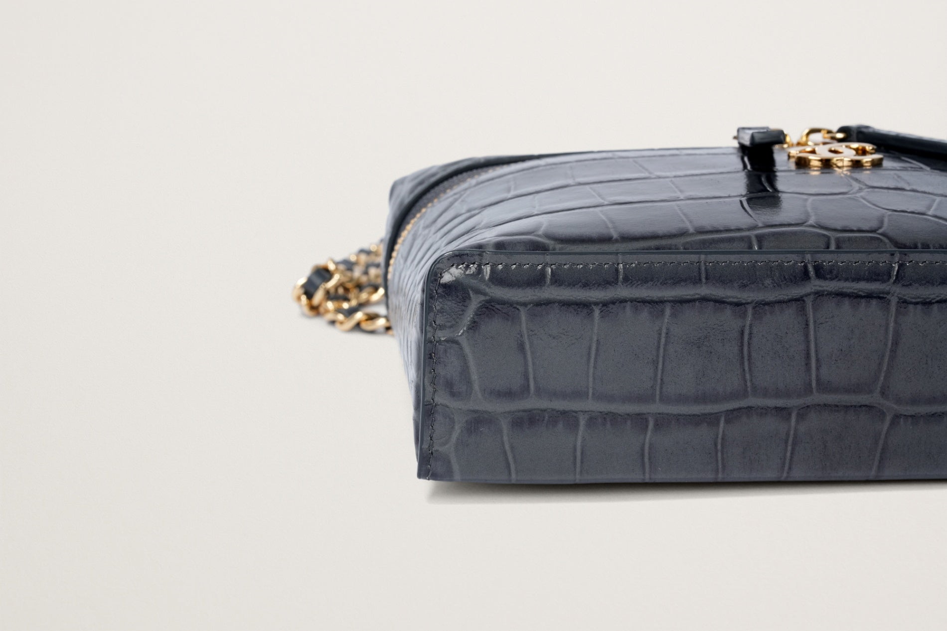 CHANEL マトラッセ スモールヴァニティケース