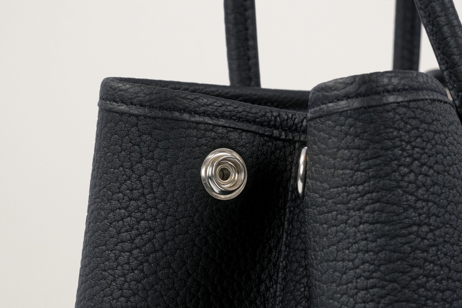 HERMES エルメス　箱(38×34×16cm)　ガーデンパーティ　095　① エルメス ガーデンパーティ30/TPM ブラック ネゴンダ シルバー金具