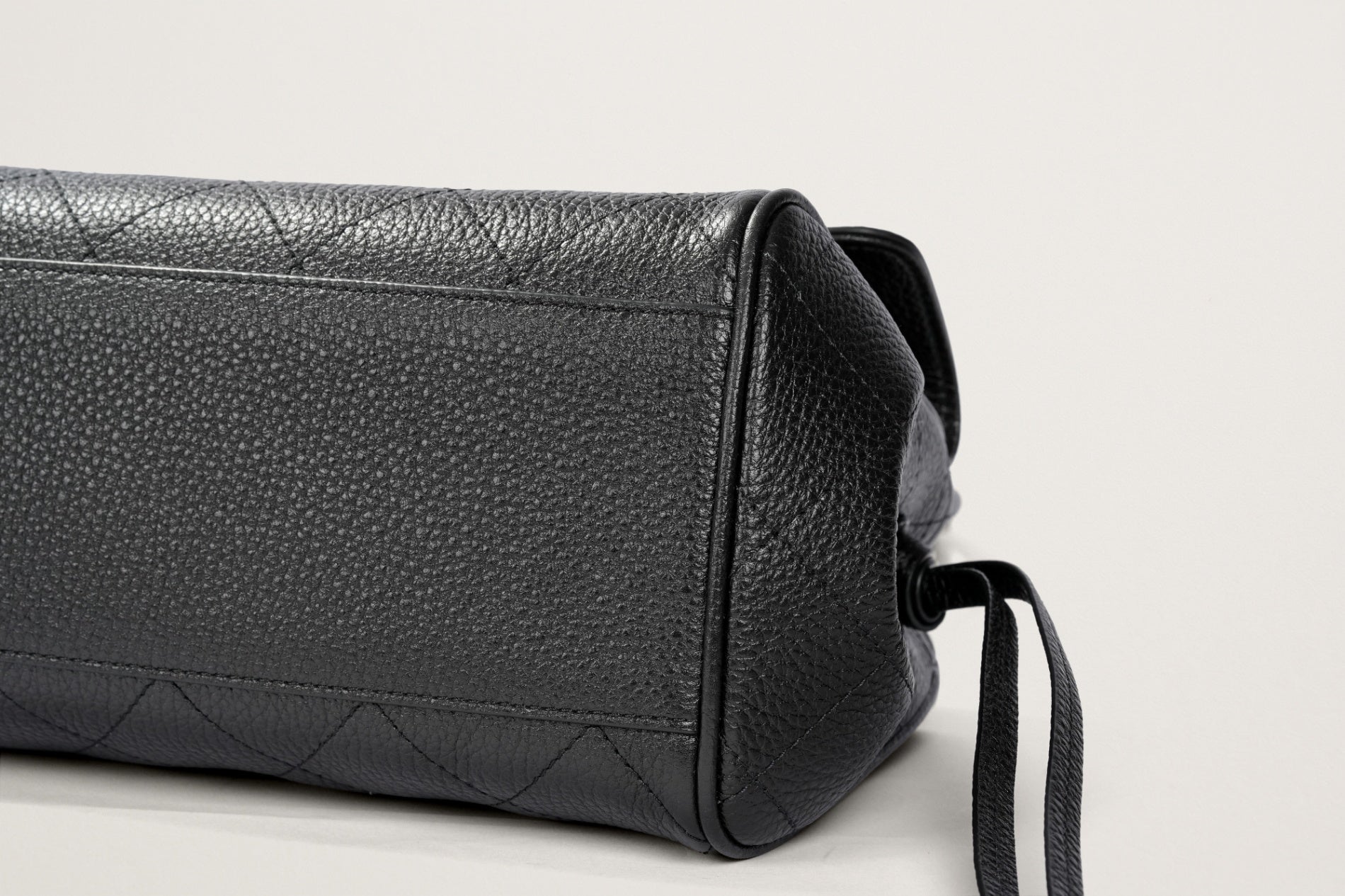 CHANEL スモール ショッピング バッグ