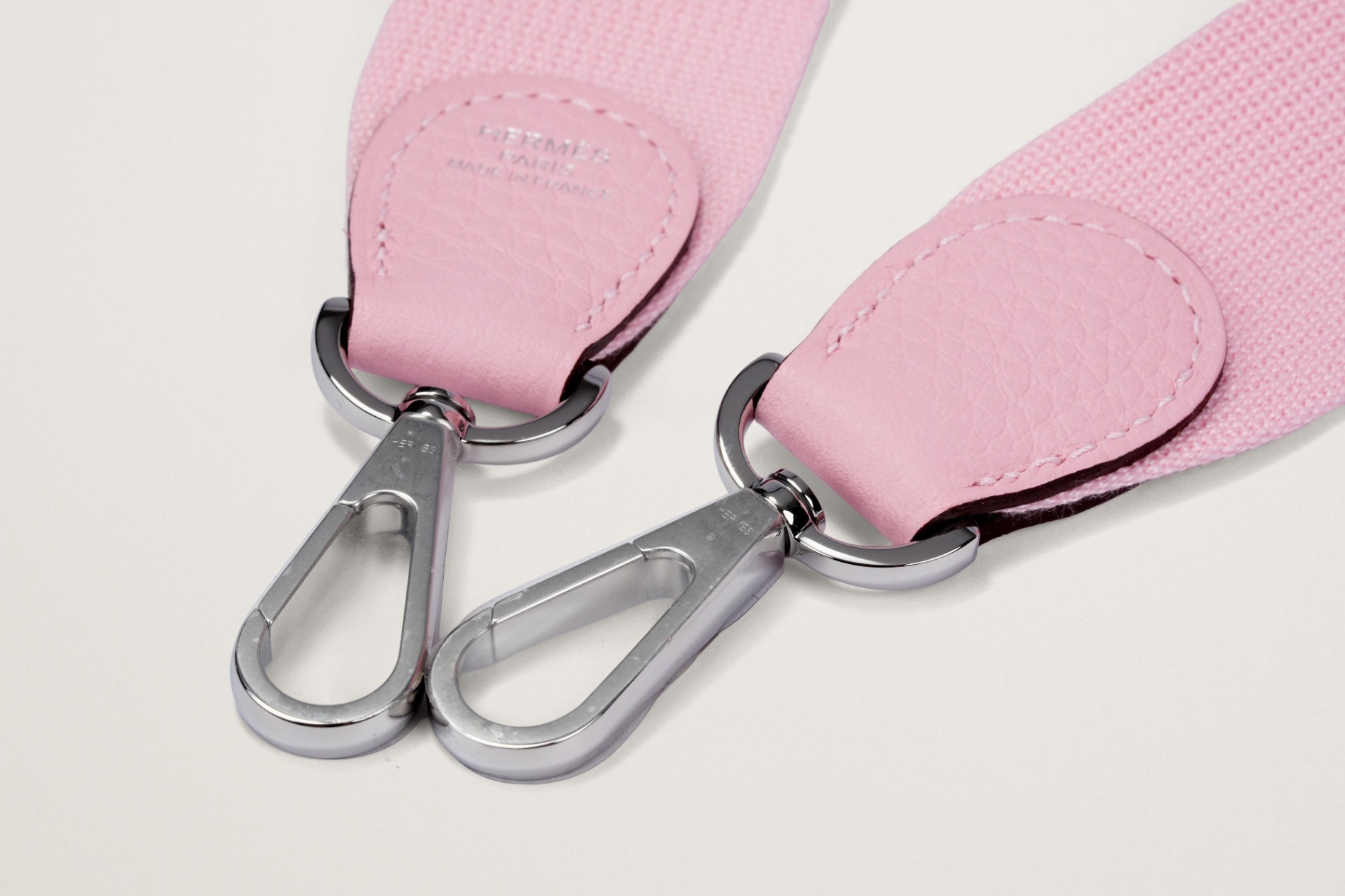 HERMES エヴリン23 ローズサクラ