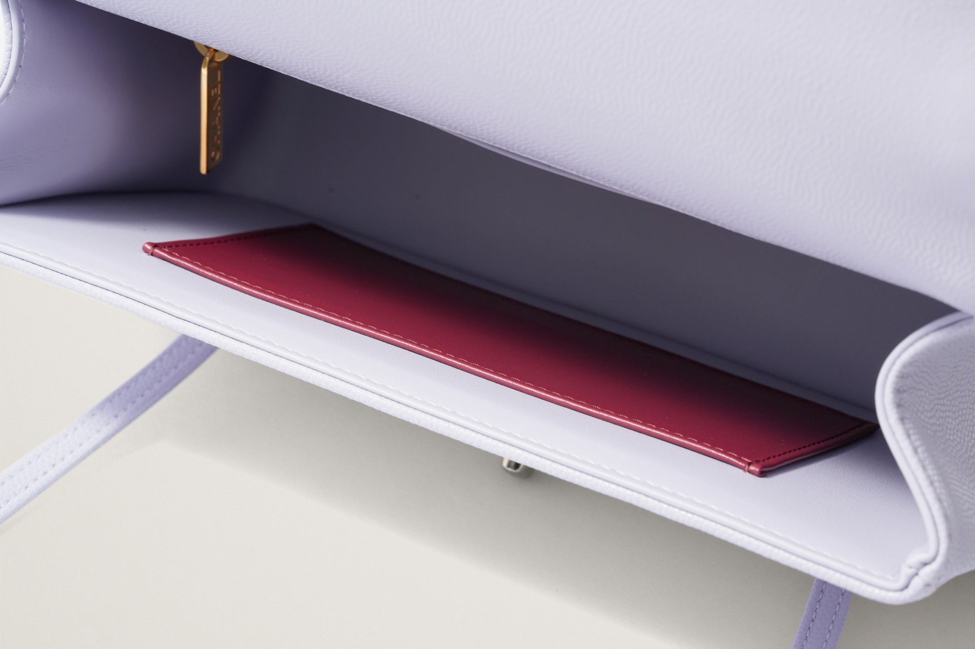 CHANEL スモール フラップ バッグ