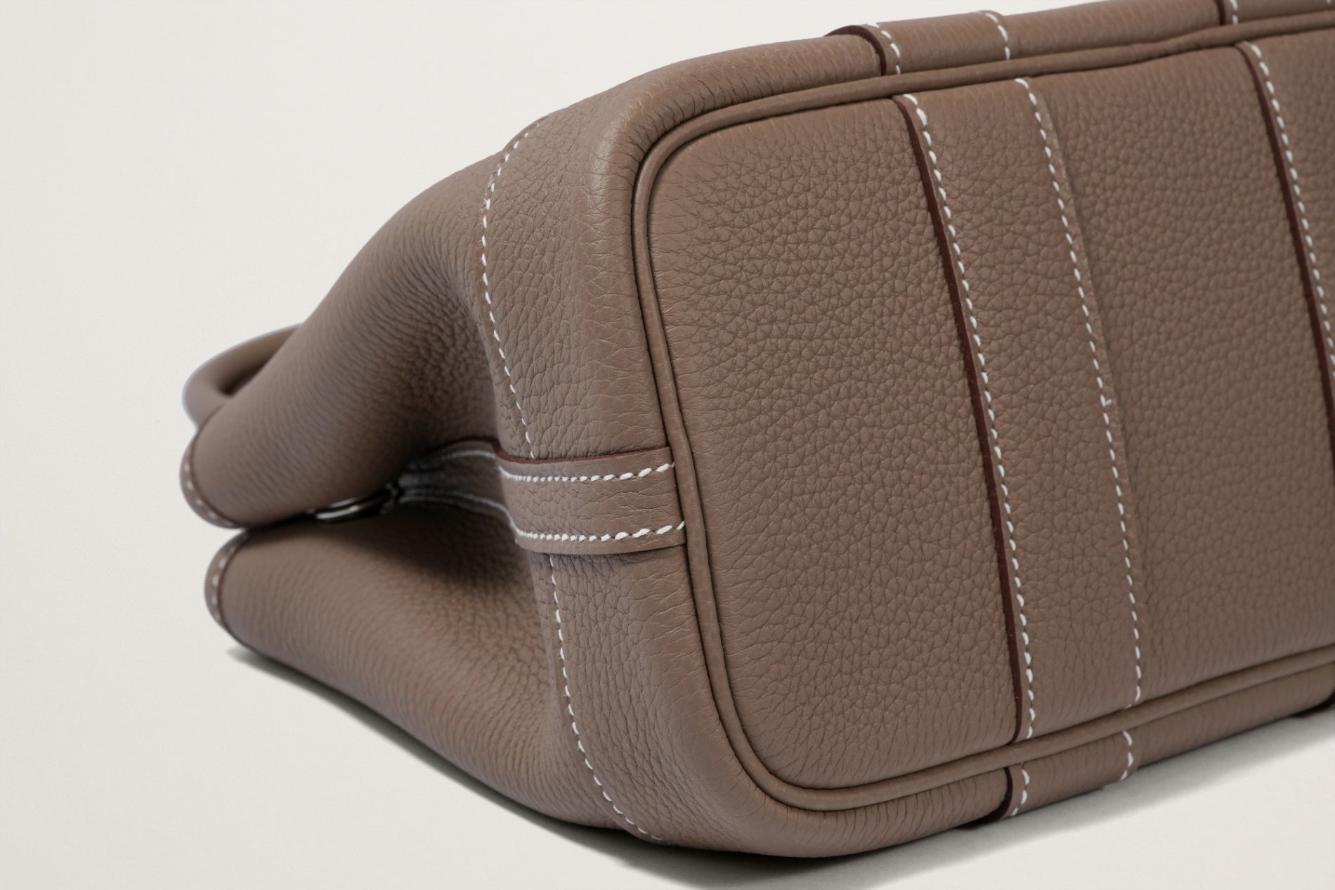 HERMES ネオ・ガーデン23 エトゥープ