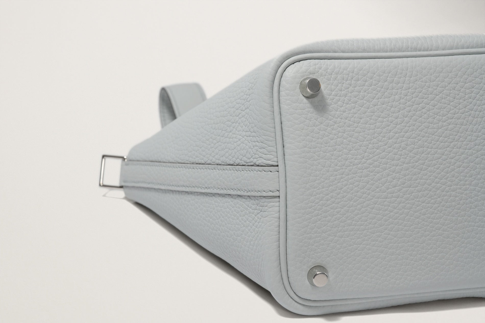 HERMES ピコタンロック18 ブルーぺール