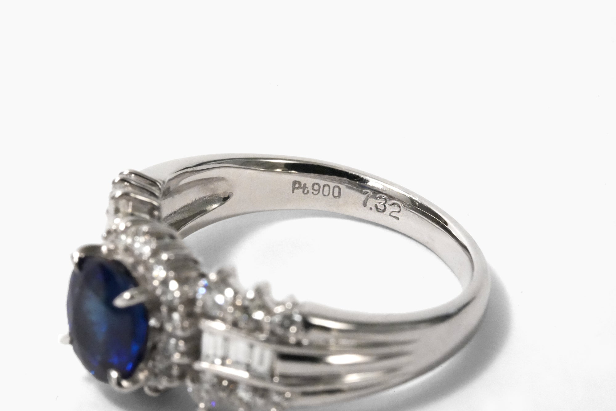 ブルーサファイア リング
