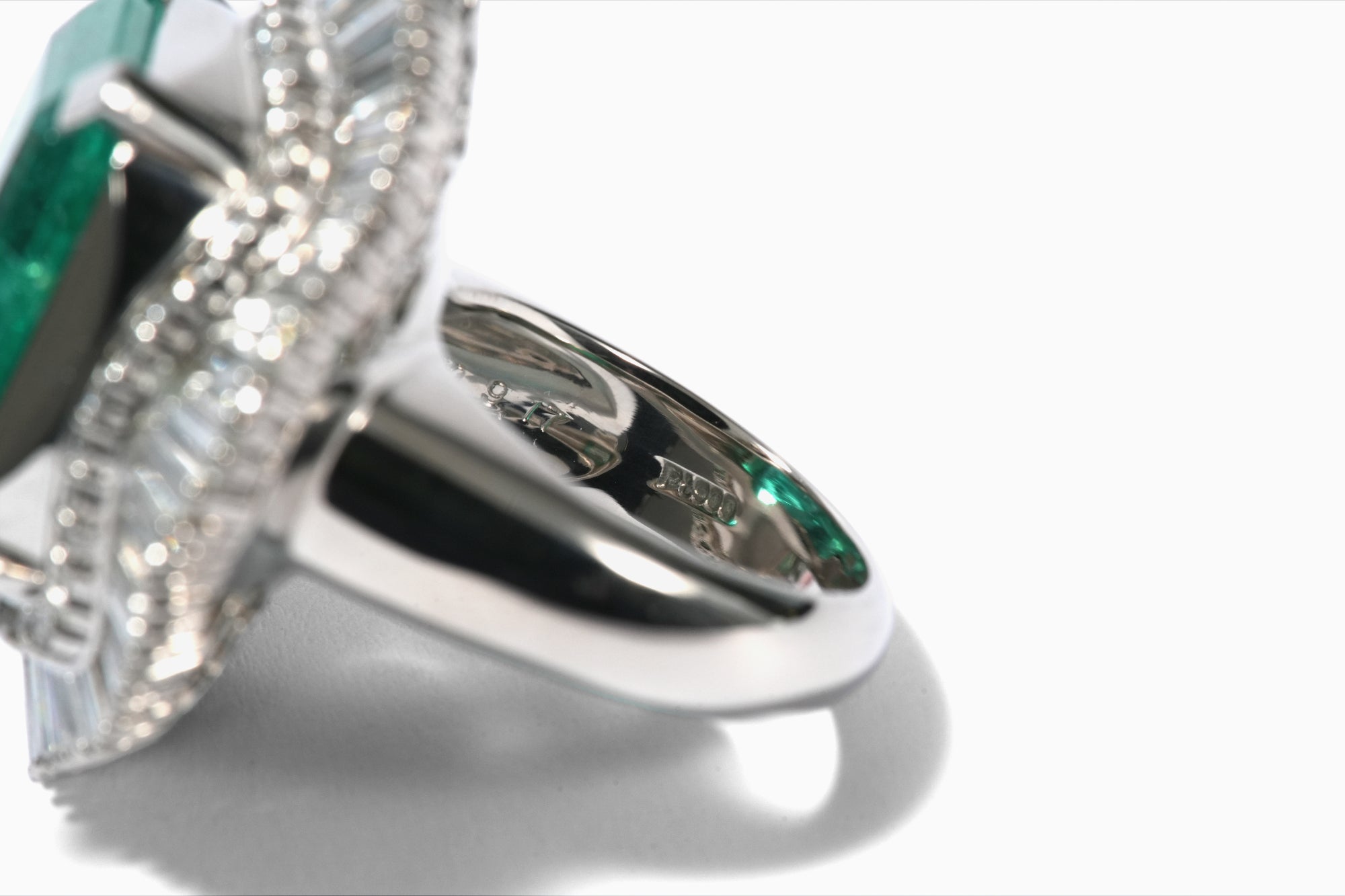 エメラルド リング