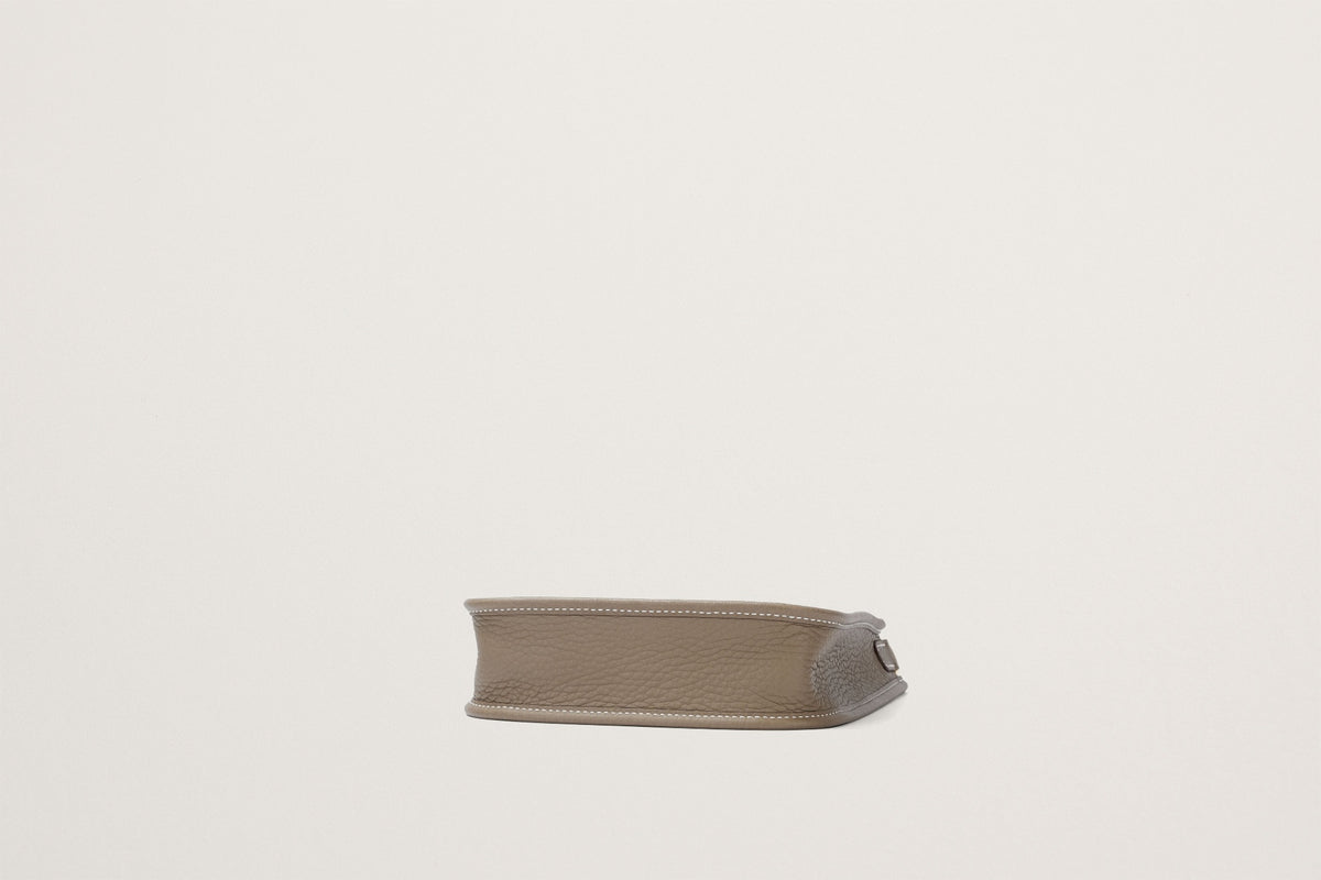 HERMES エヴリン16 エトゥープ