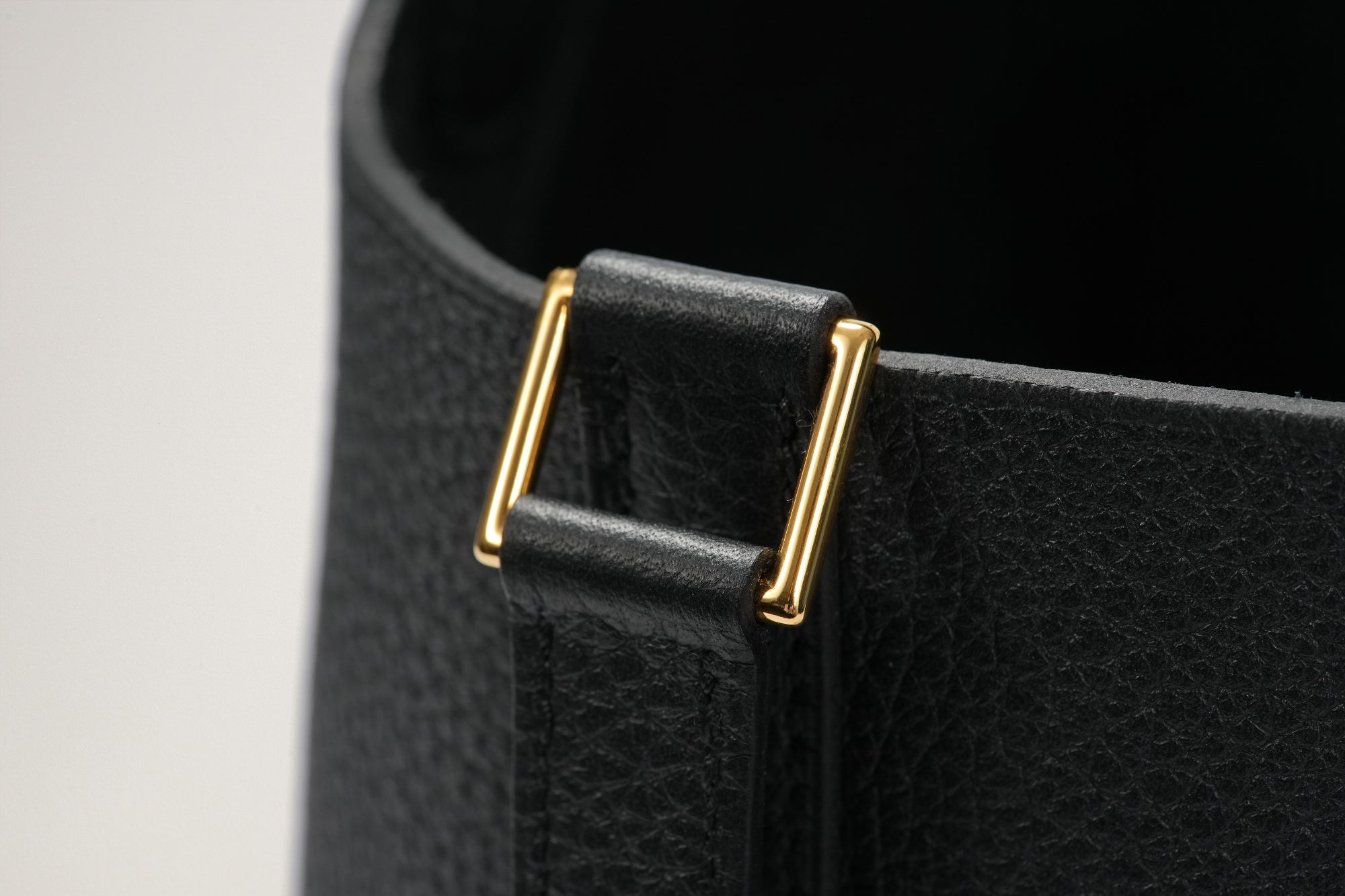 HERMES ピコタンロック18 黒