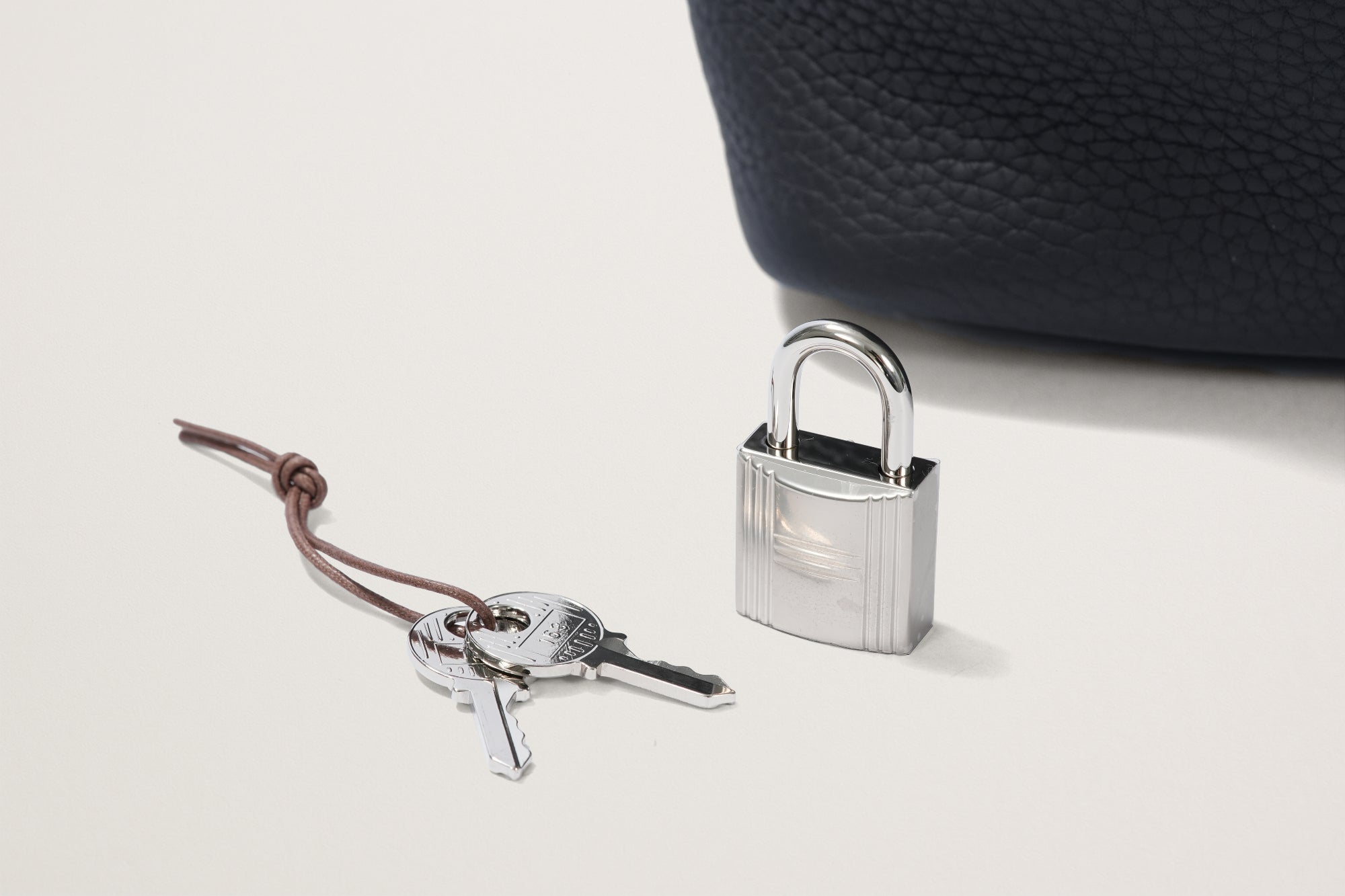 HERMES ピコタンロック18 キャバン