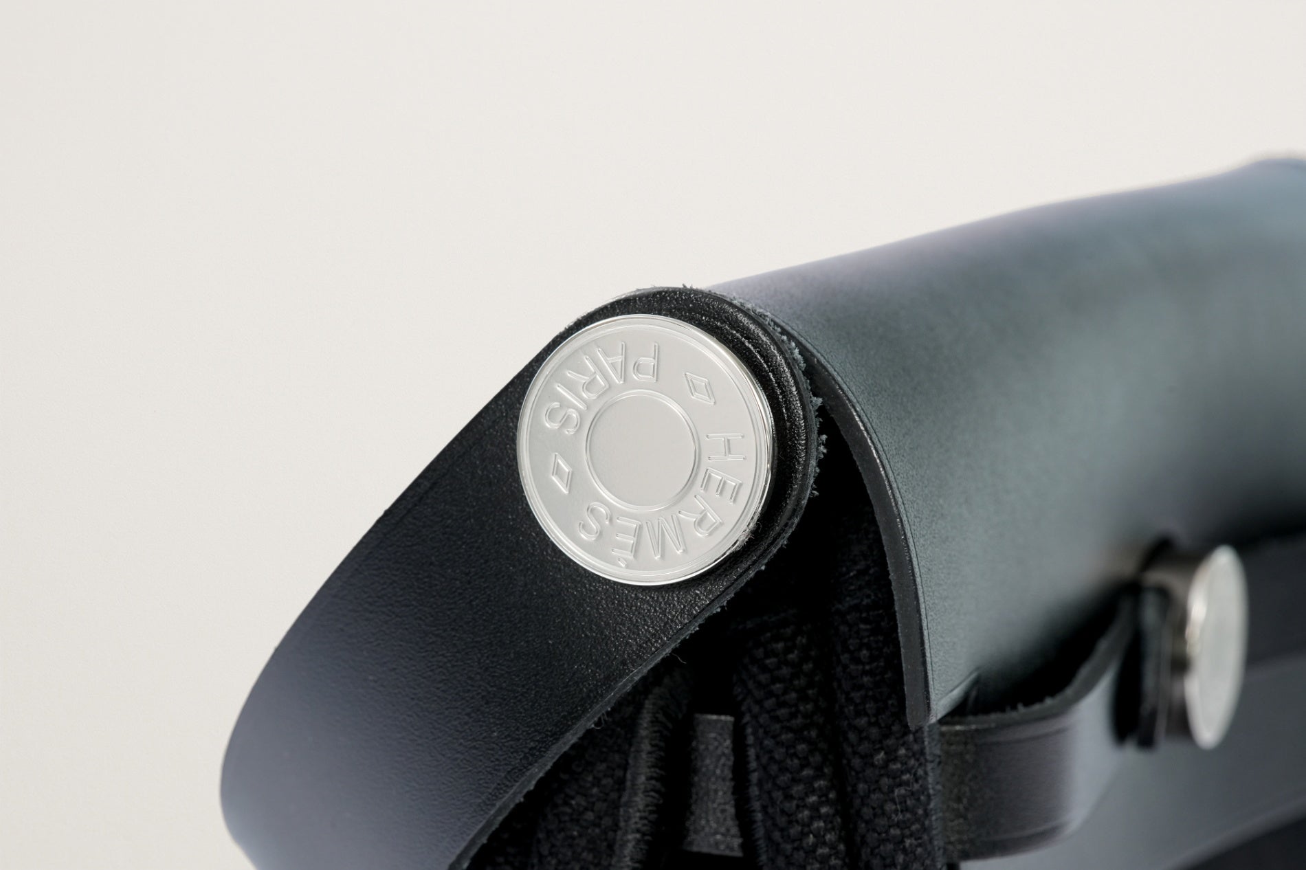 HERMES エールバッグミニ 黒