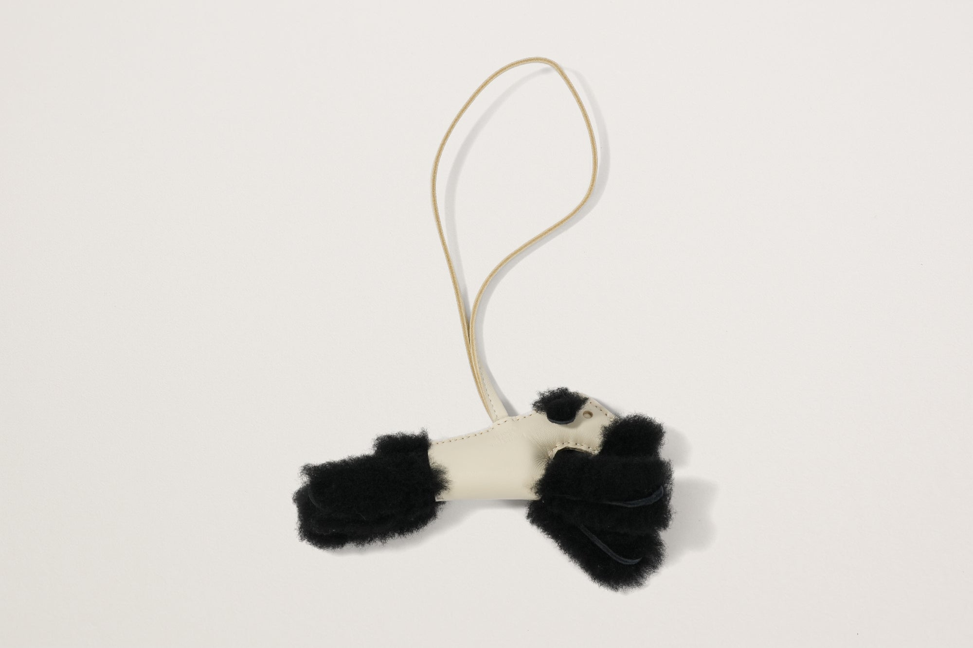 HERMES バディチャーム クレ/黒 – GINZA SATAKE