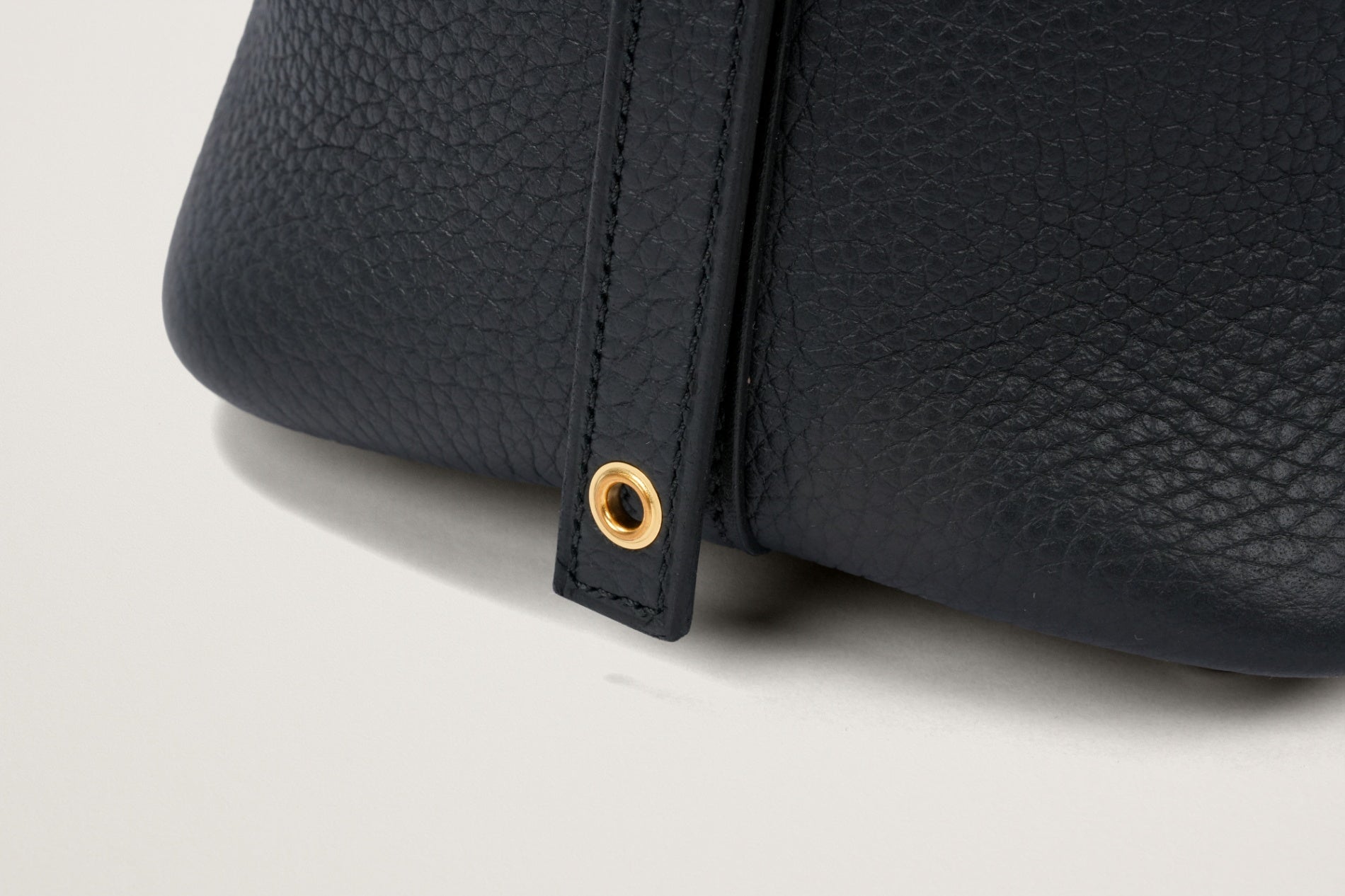 HERMES ピコタンロック18 黒 – GINZA SATAKE