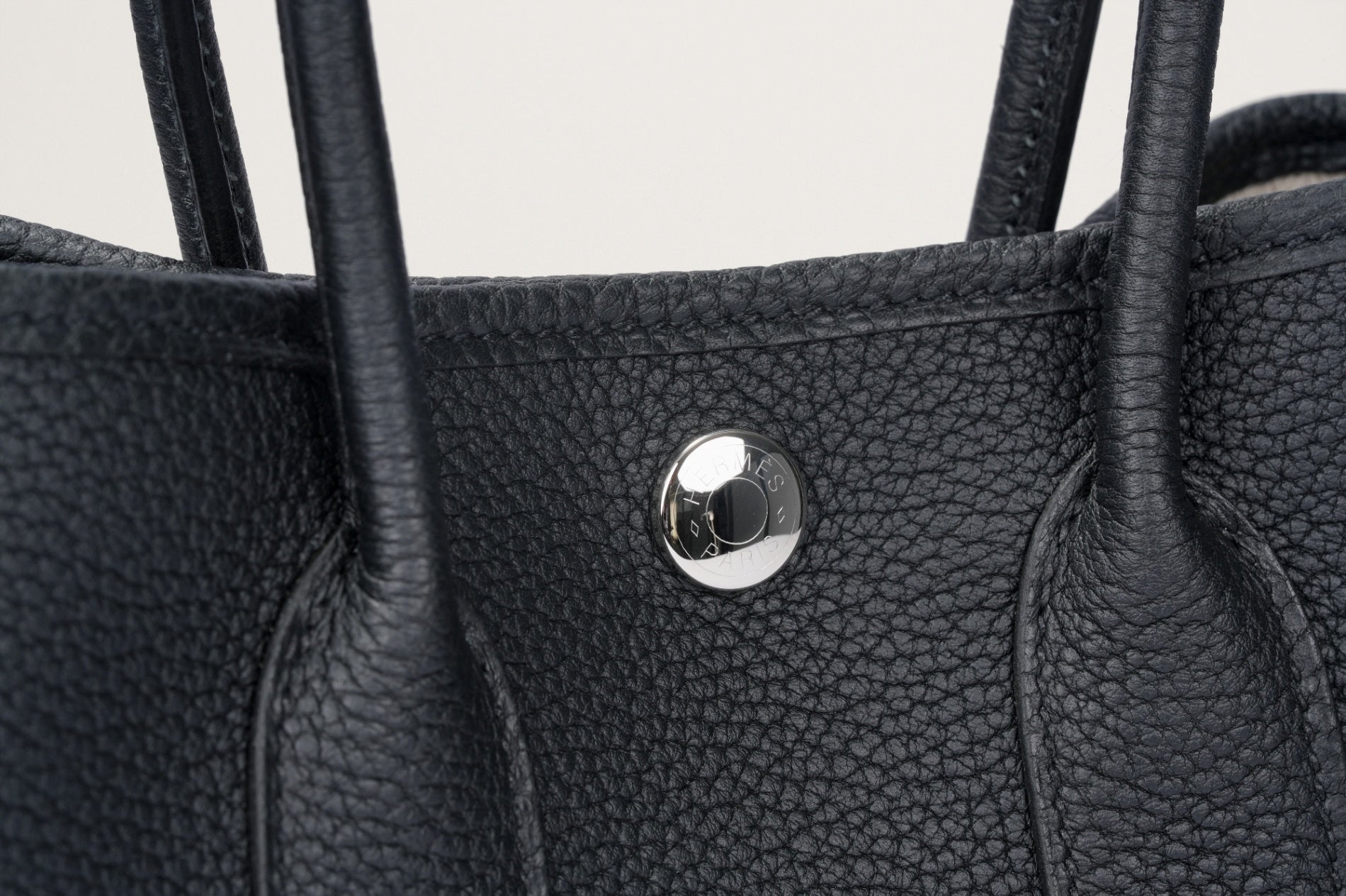 HERMES ネオ・ガーデン23 黒