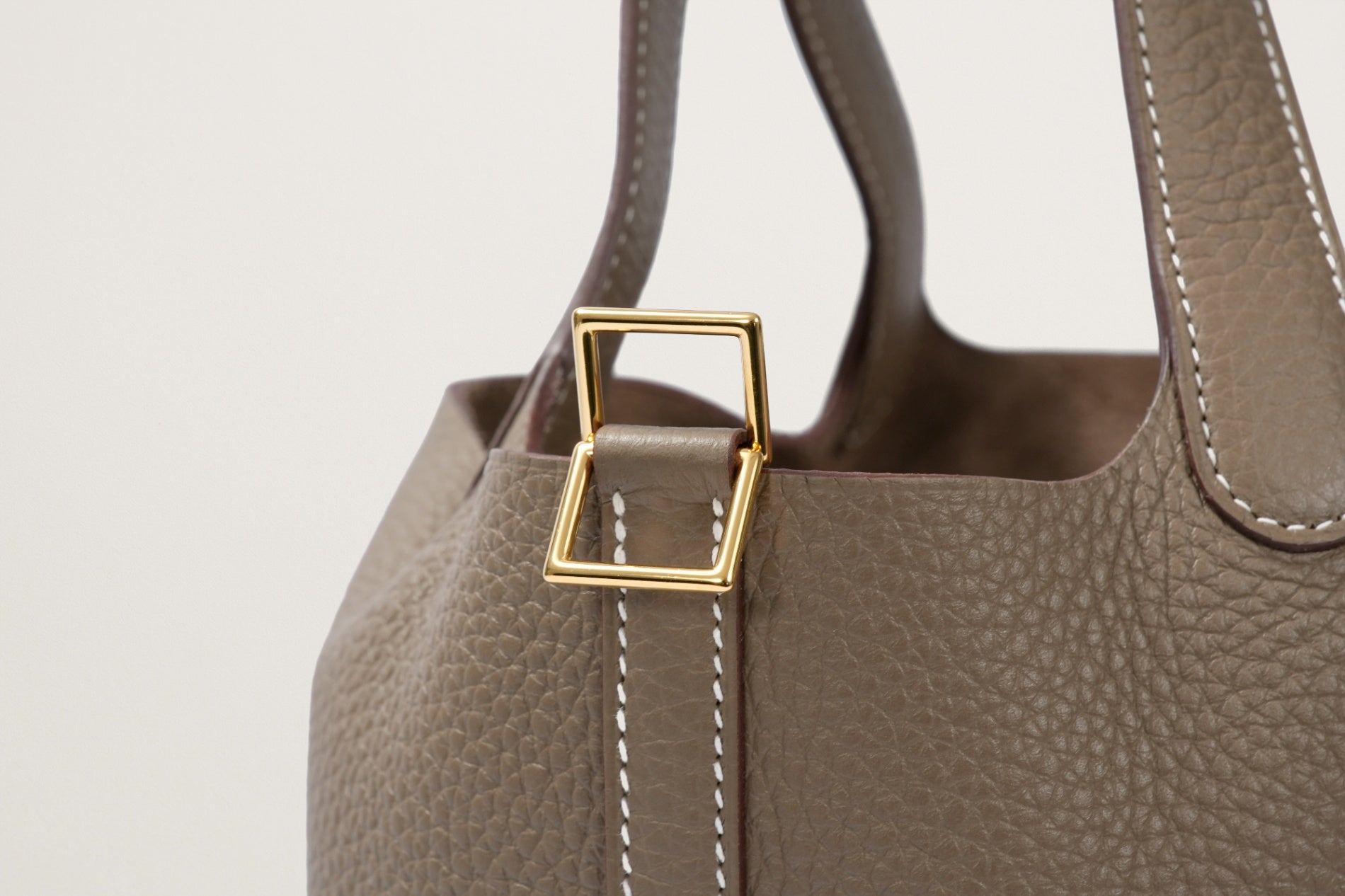HERMES ピコタンロック18 エトゥープ