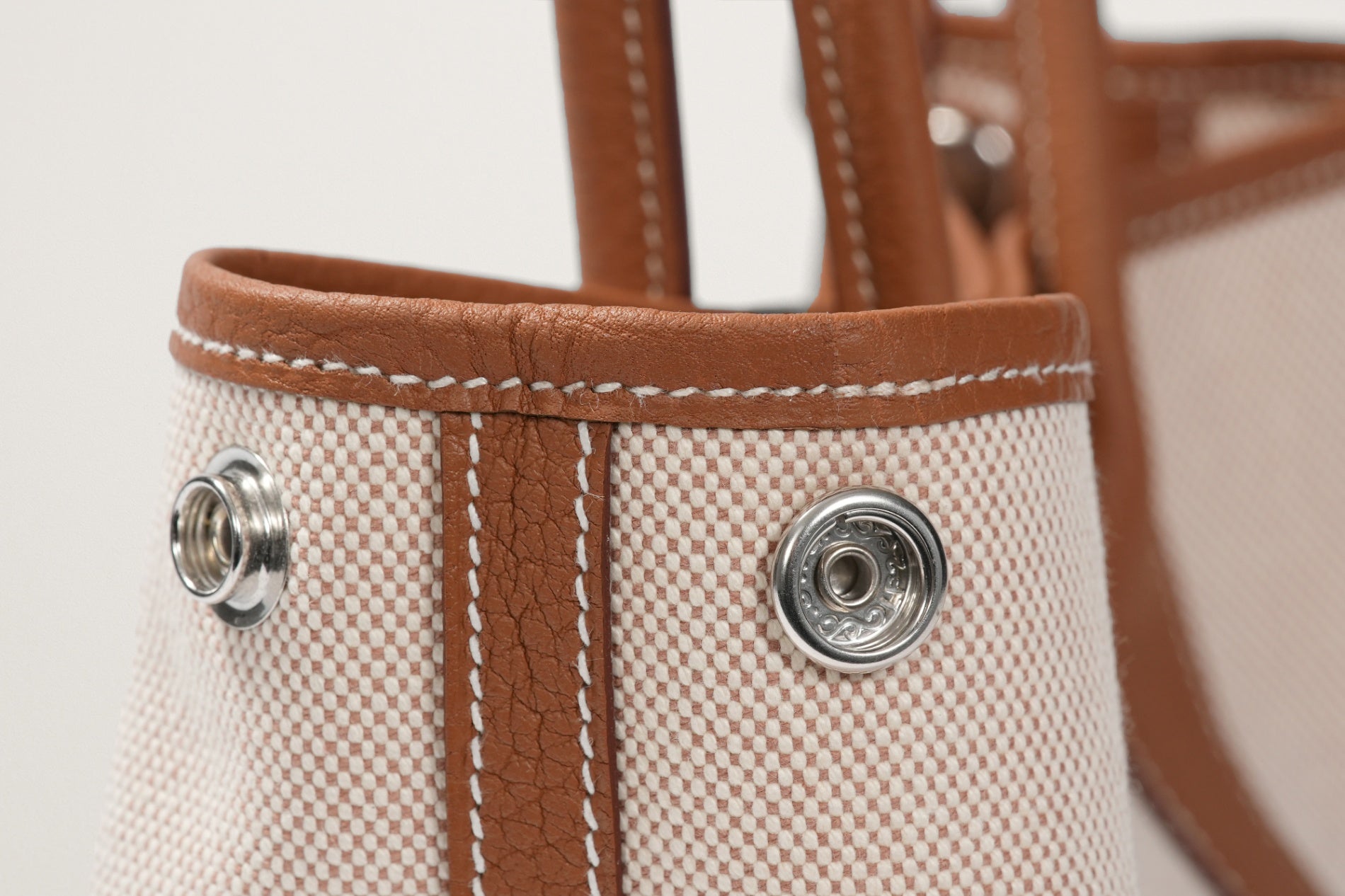 HERMES ネオ・ガーデン23 ゴールド/エクリュ