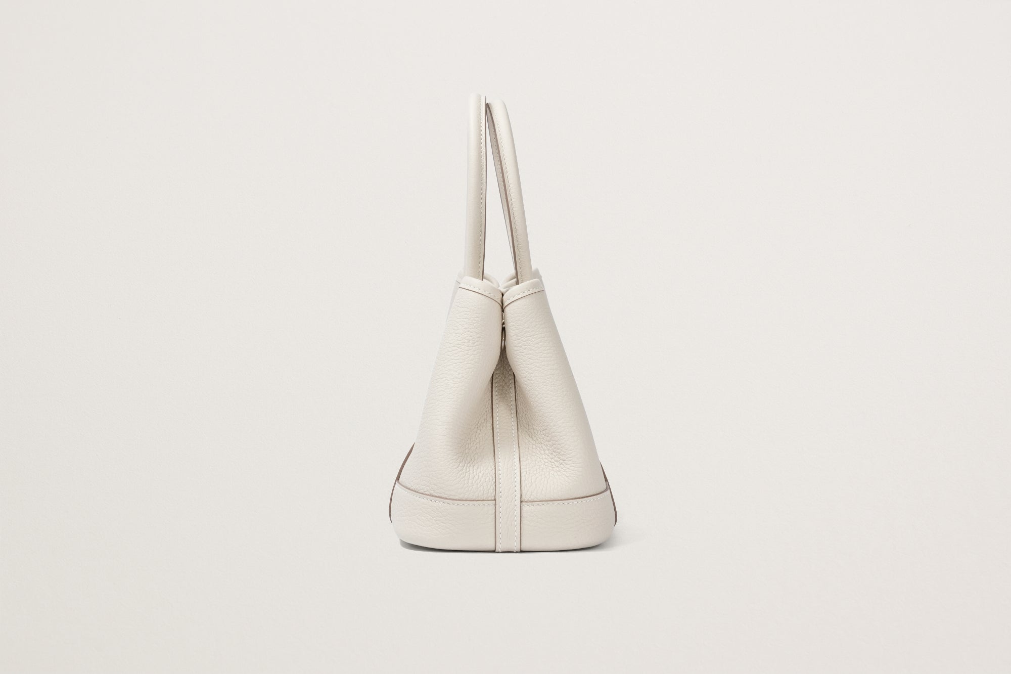 HERMES ネオ・ガーデン23 クレ