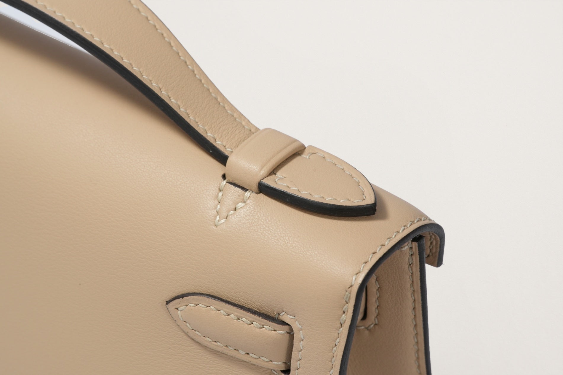 HERMES ポシェットケリー トレンチ