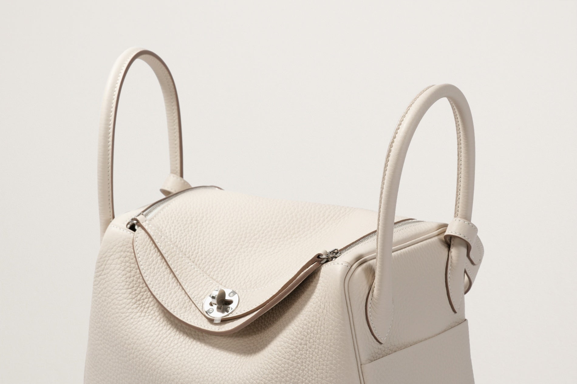 HERMES リンディ26 クレ