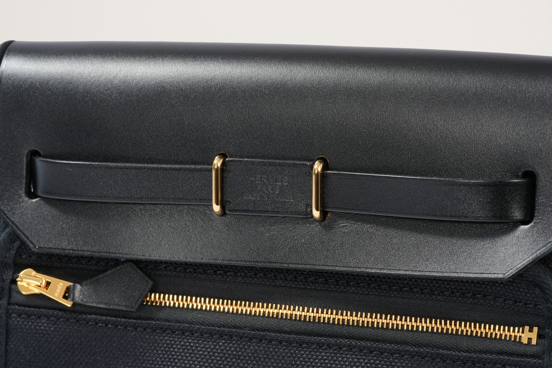 HERMES エールバッグミニ 黒