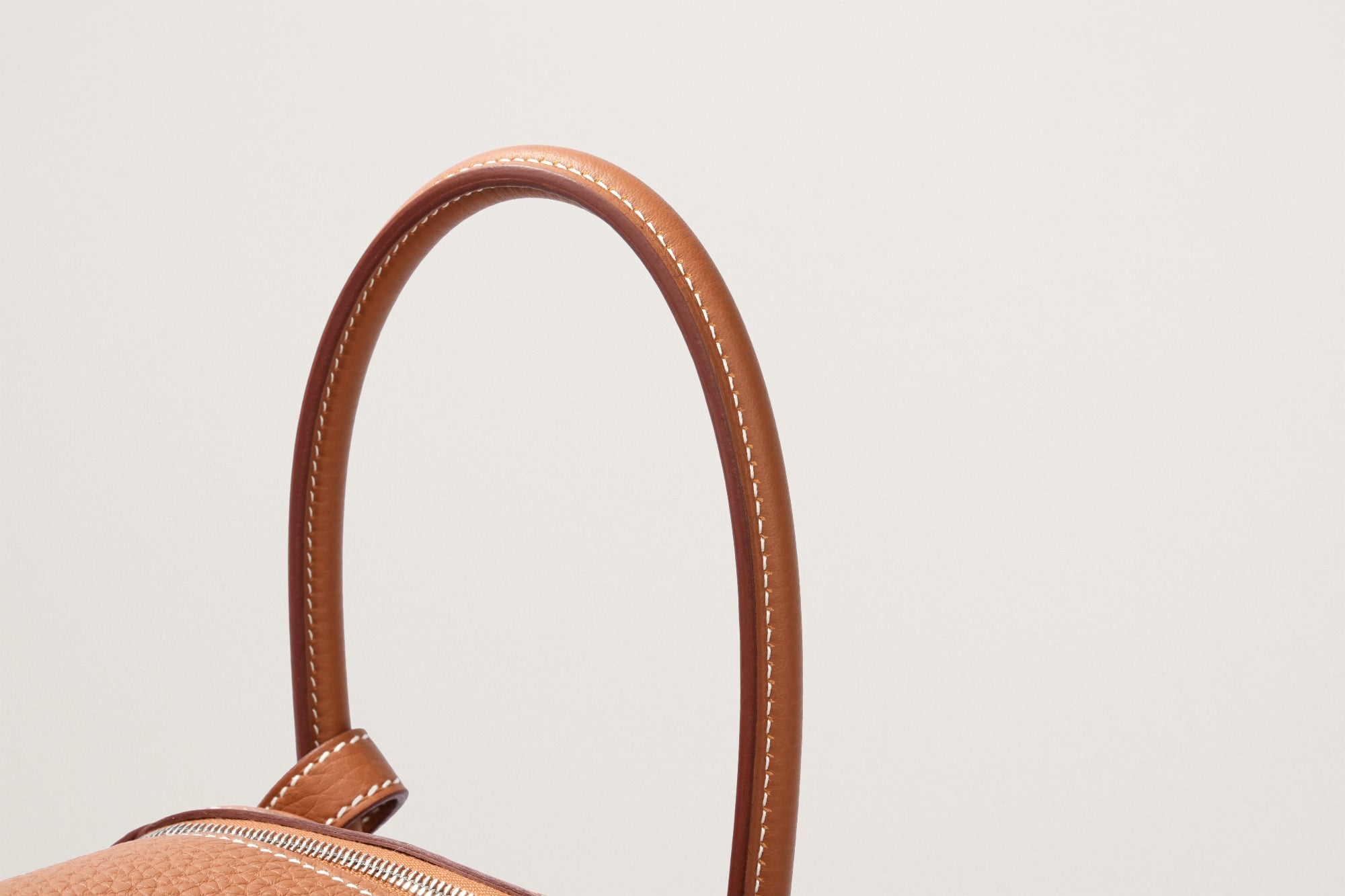 HERMES リンディ26 ゴールド