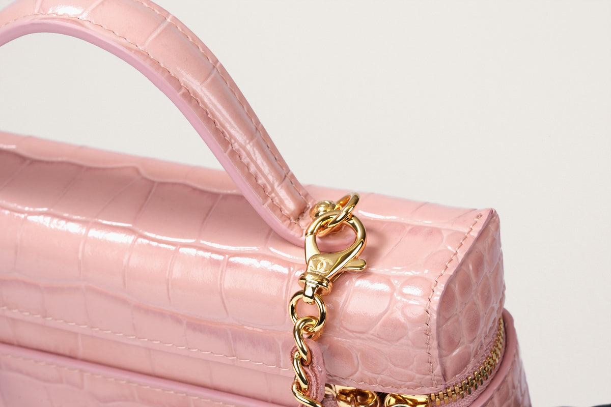 CHANEL マトラッセ スモールヴァニティケース