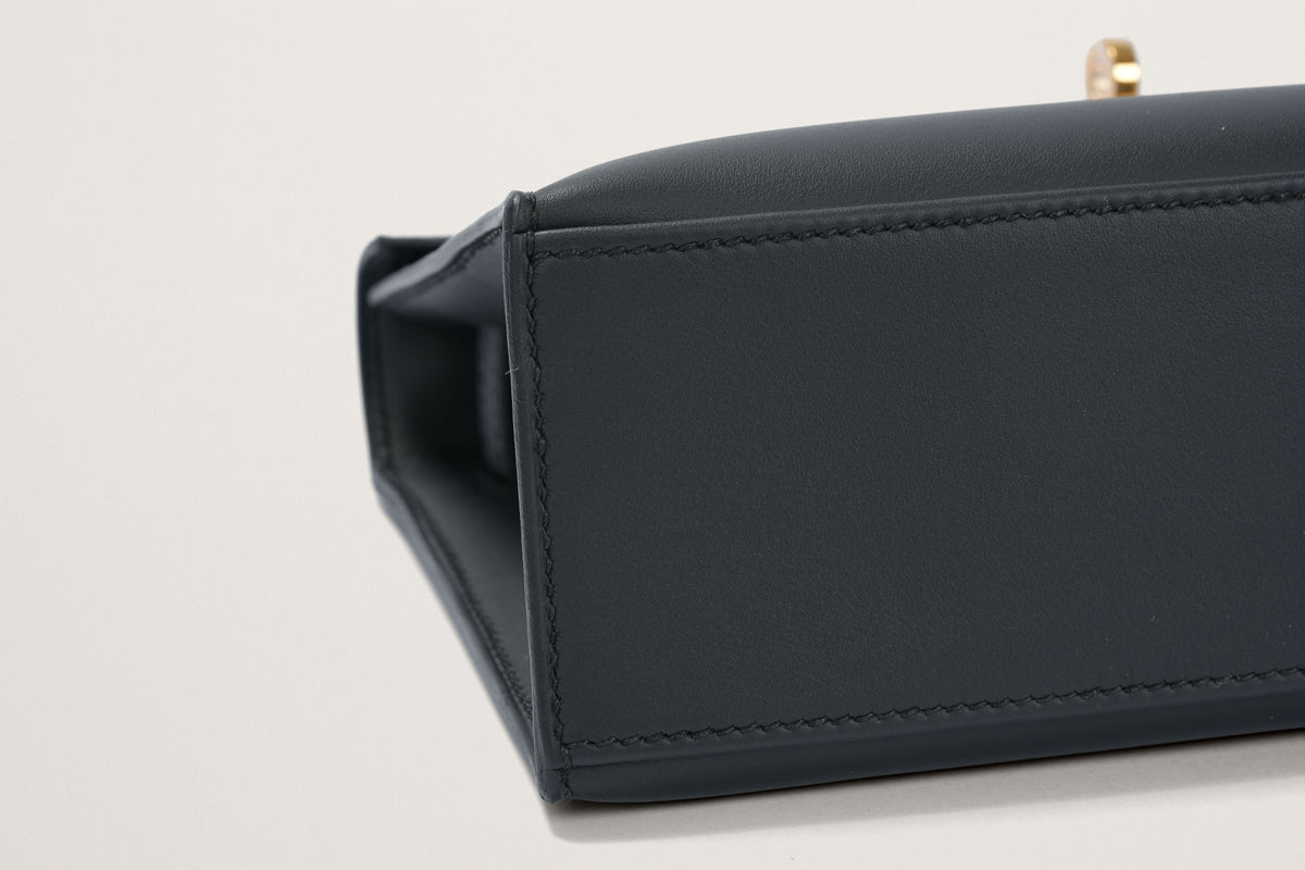 HERMES ポシェットケリー 黒