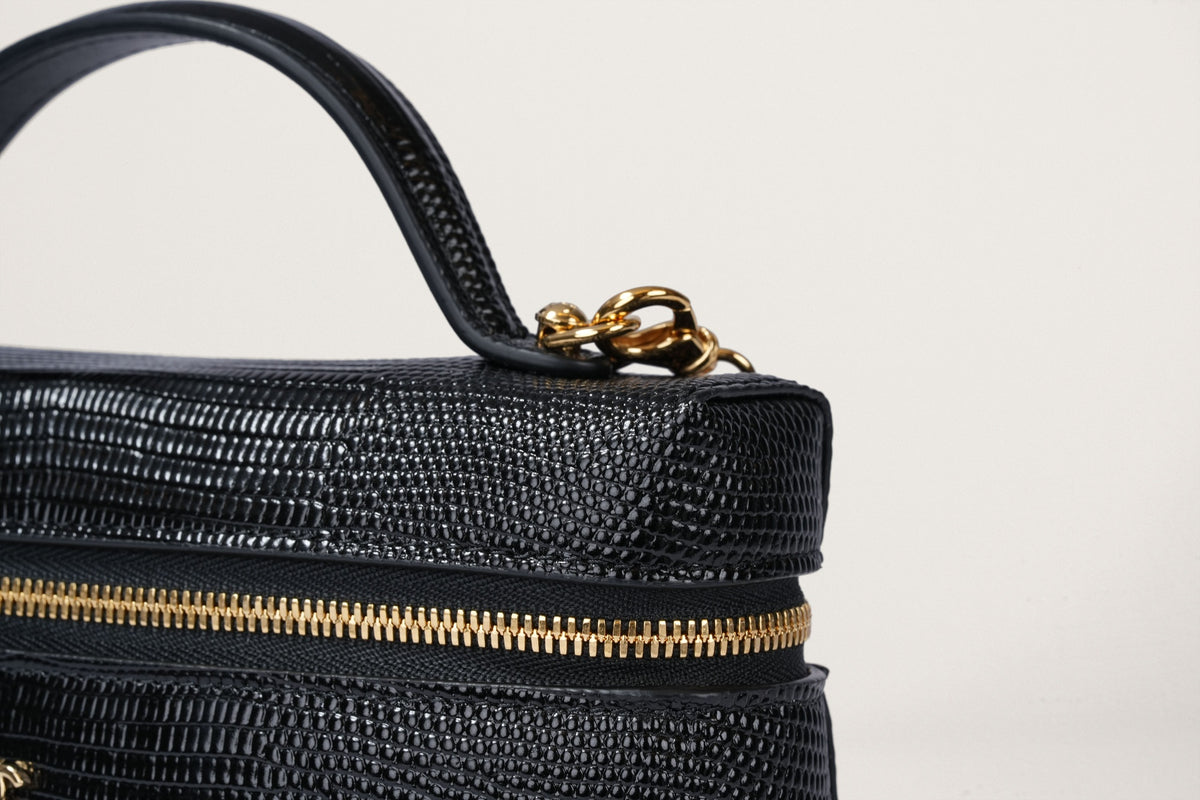 CHANEL マトラッセ スモールヴァニティケース
