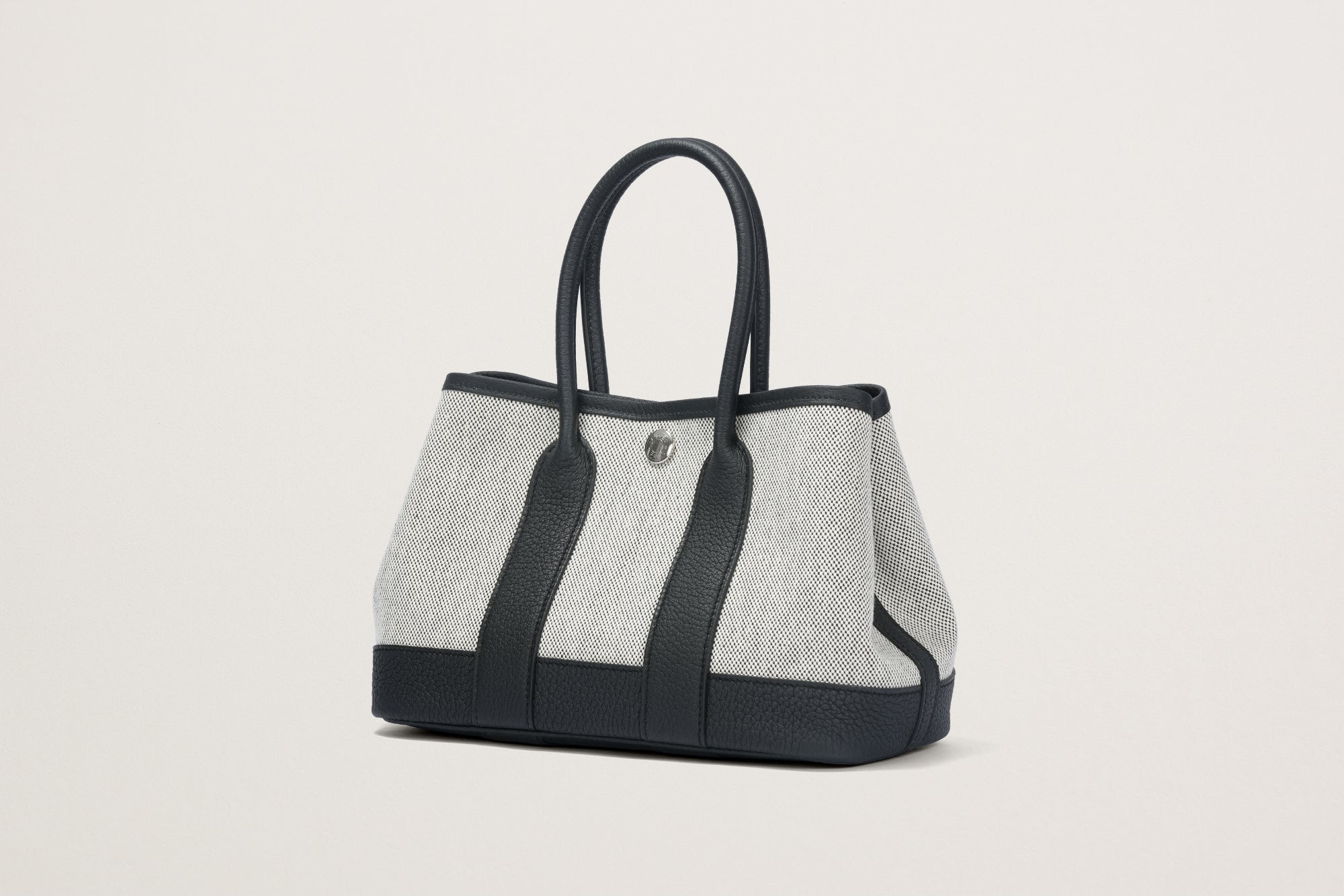 HERMES ネオ・ガーデン23 黒/エクリュ