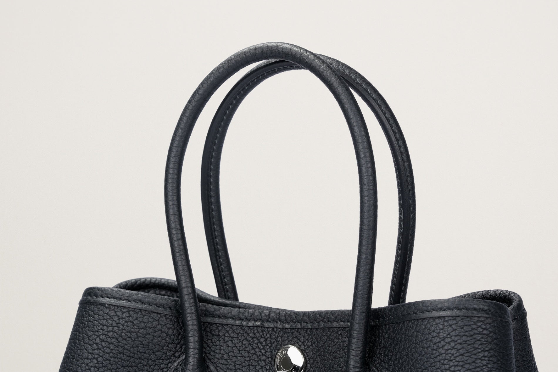 HERMES ネオ・ガーデン23 黒