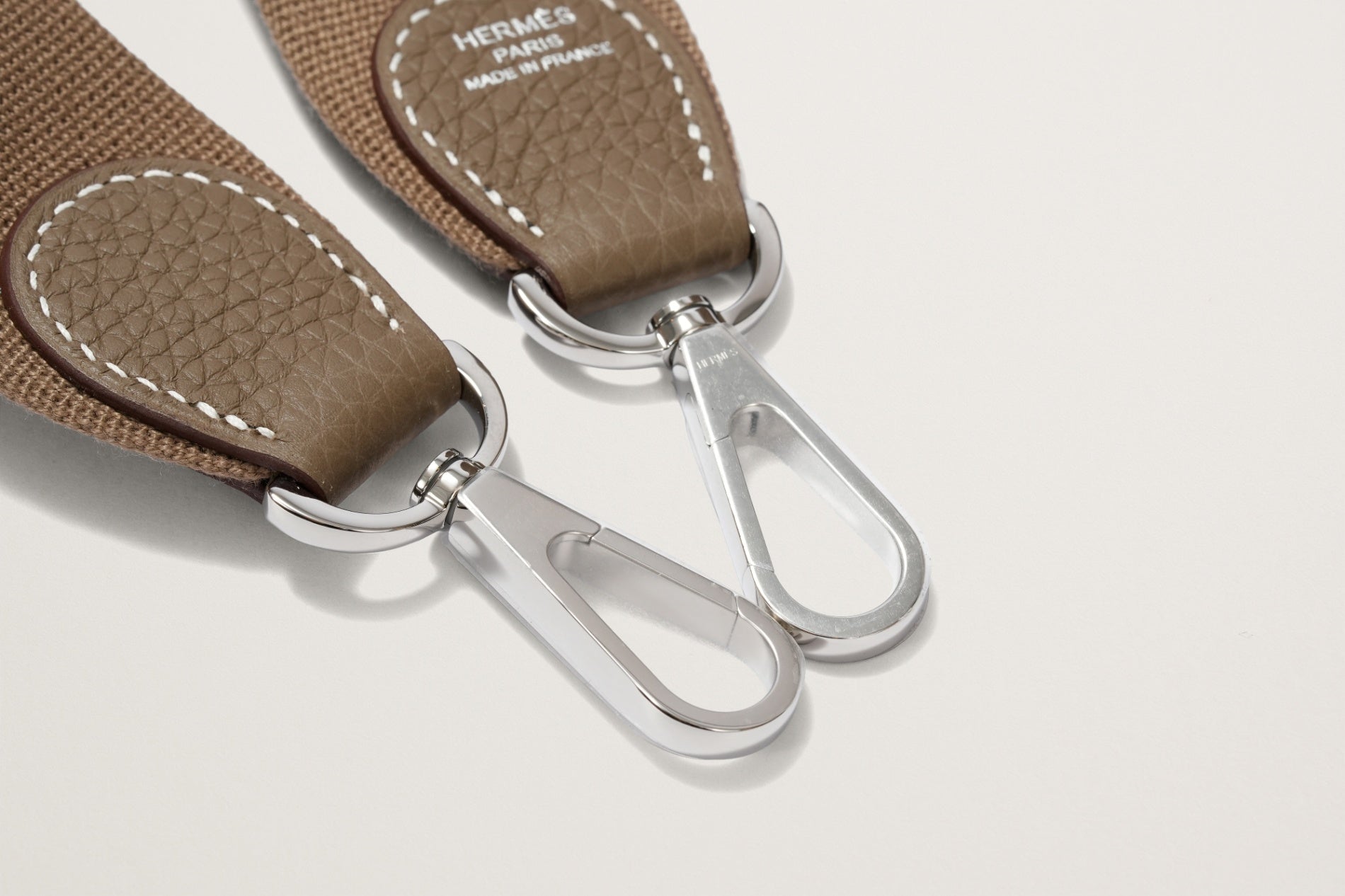 HERMES エヴリン23 エトゥープ