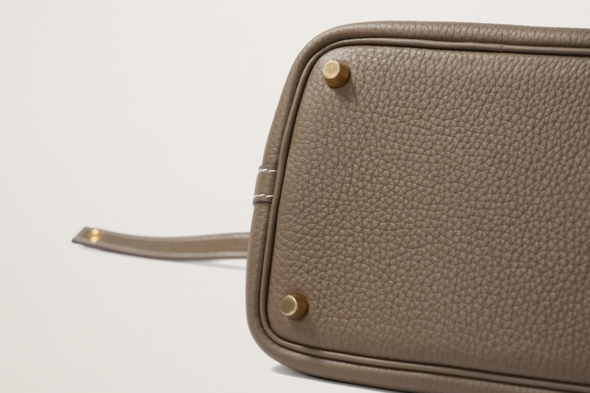 HERMES ピコタンロック18 エトゥープ