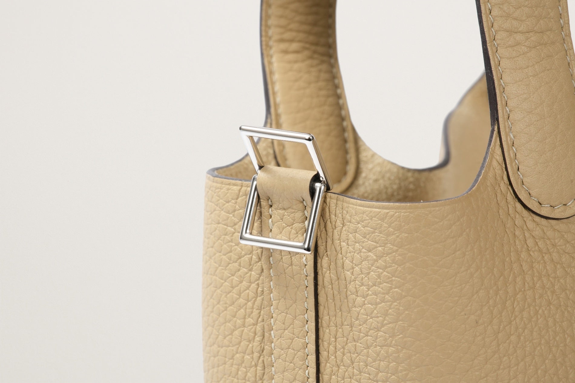 HERMES ピコタンロック18 トレンチ
