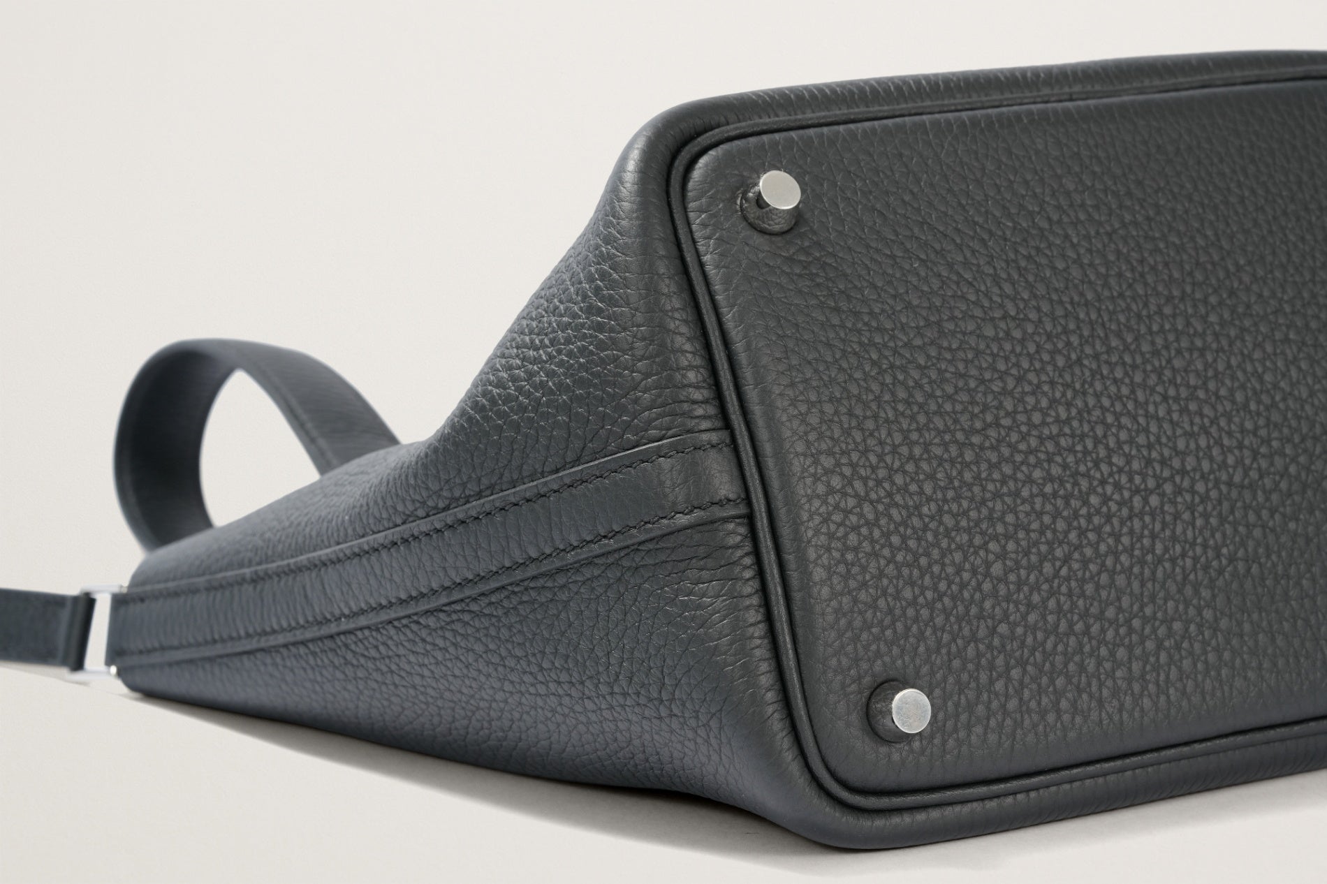 HERMES ピコタンロック18 黒