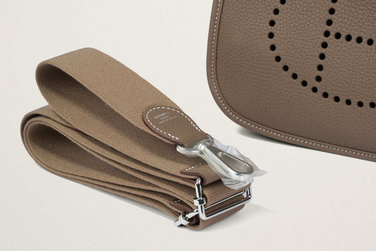 HERMES エヴリン23 エトゥープ