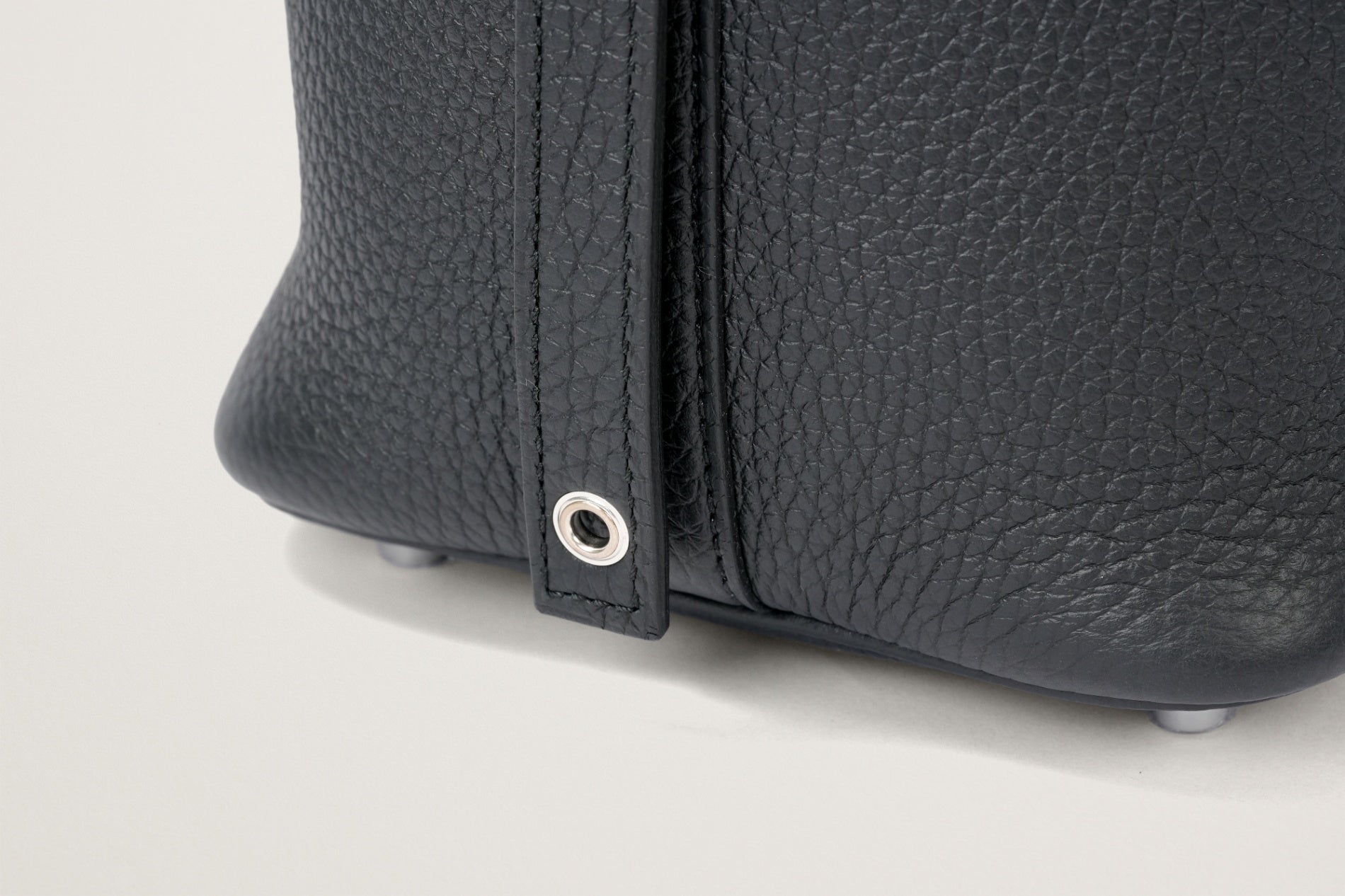 HERMES ピコタンロック18 黒