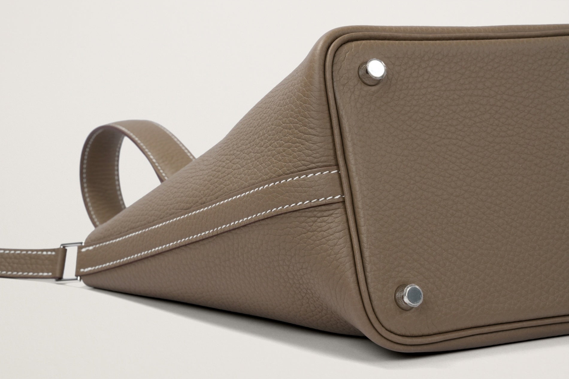 HERMES ピコタンロック18 エトゥープ