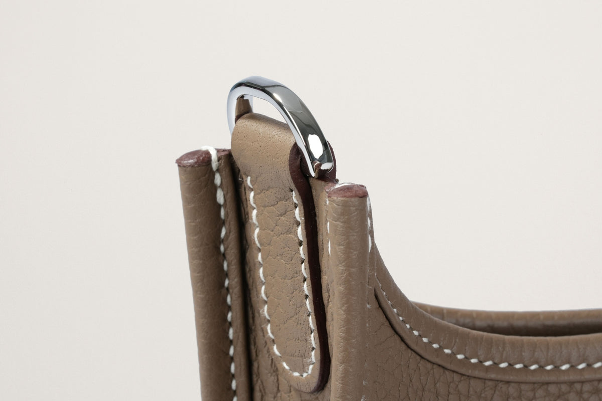 HERMES エヴリン23 エトゥープ