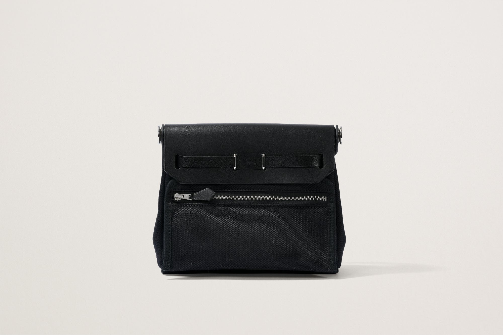 HERMES エールバッグミニ 黒 – GINZA SATAKE